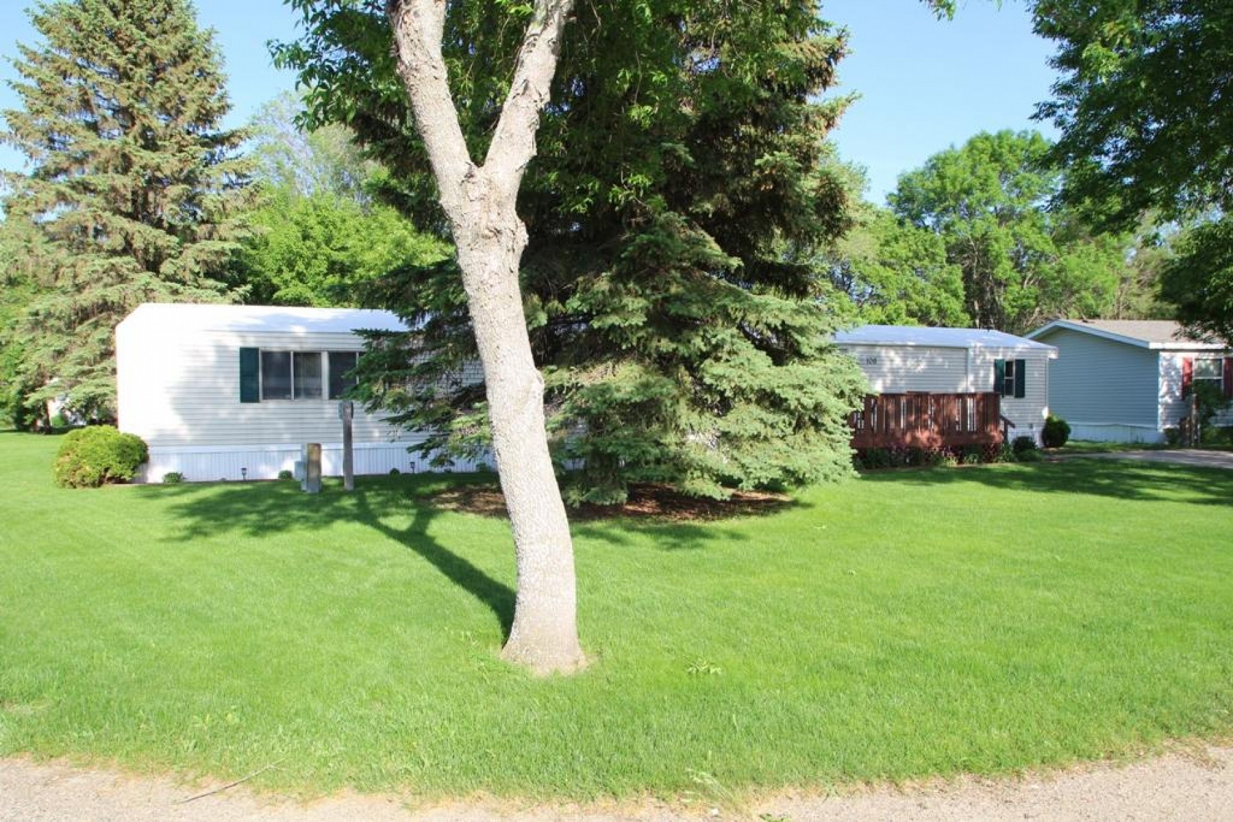 108 Wagon Wheel Circle, Brookings, SD 57006