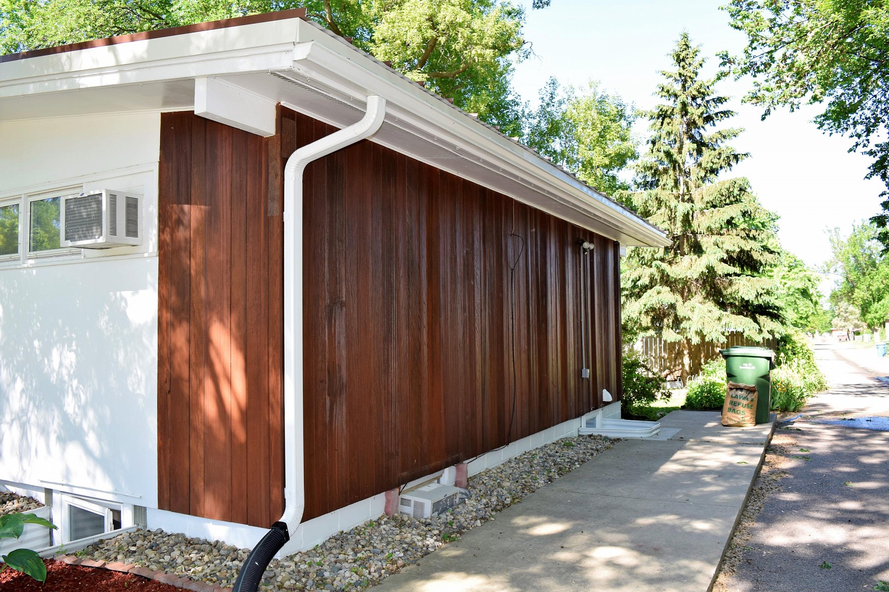 311 11th Avenue, Brookings, SD 57006