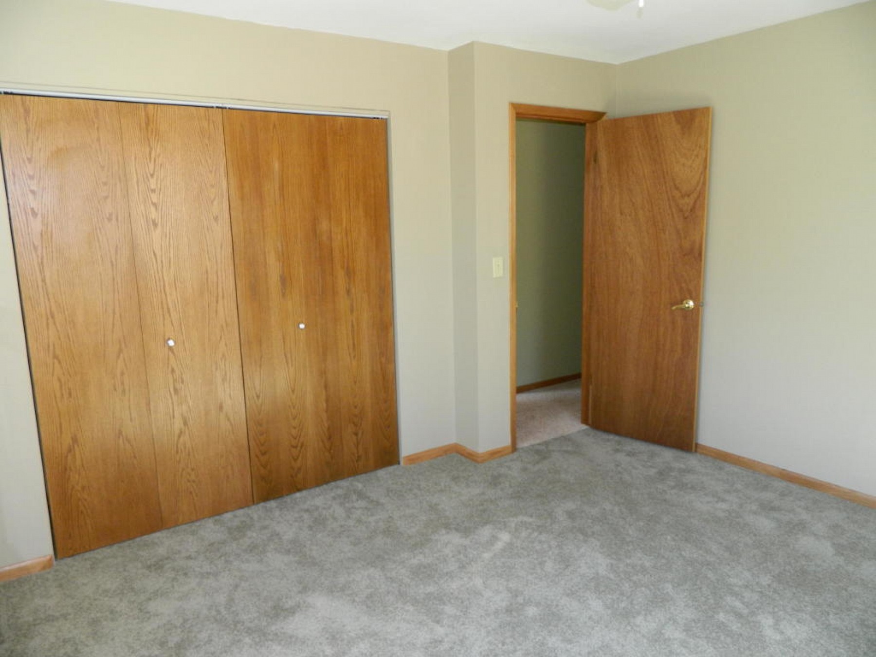 2018 Morningside Drive, Brookings, SD 57006