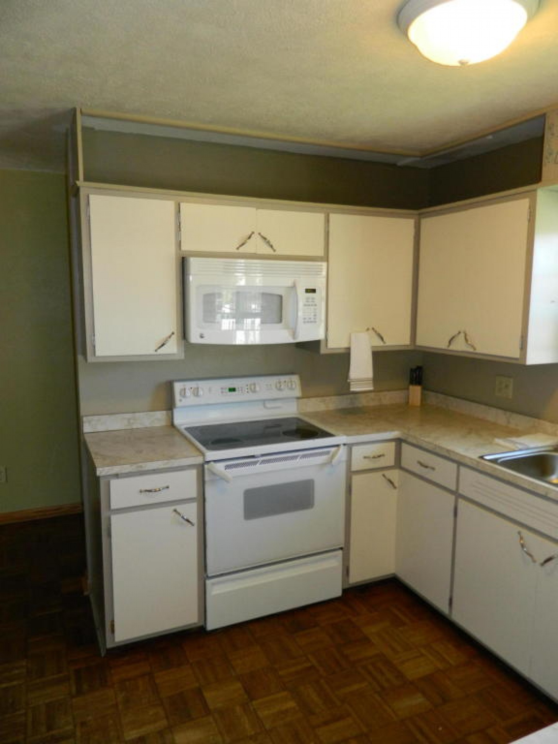 2018 Morningside Drive, Brookings, SD 57006