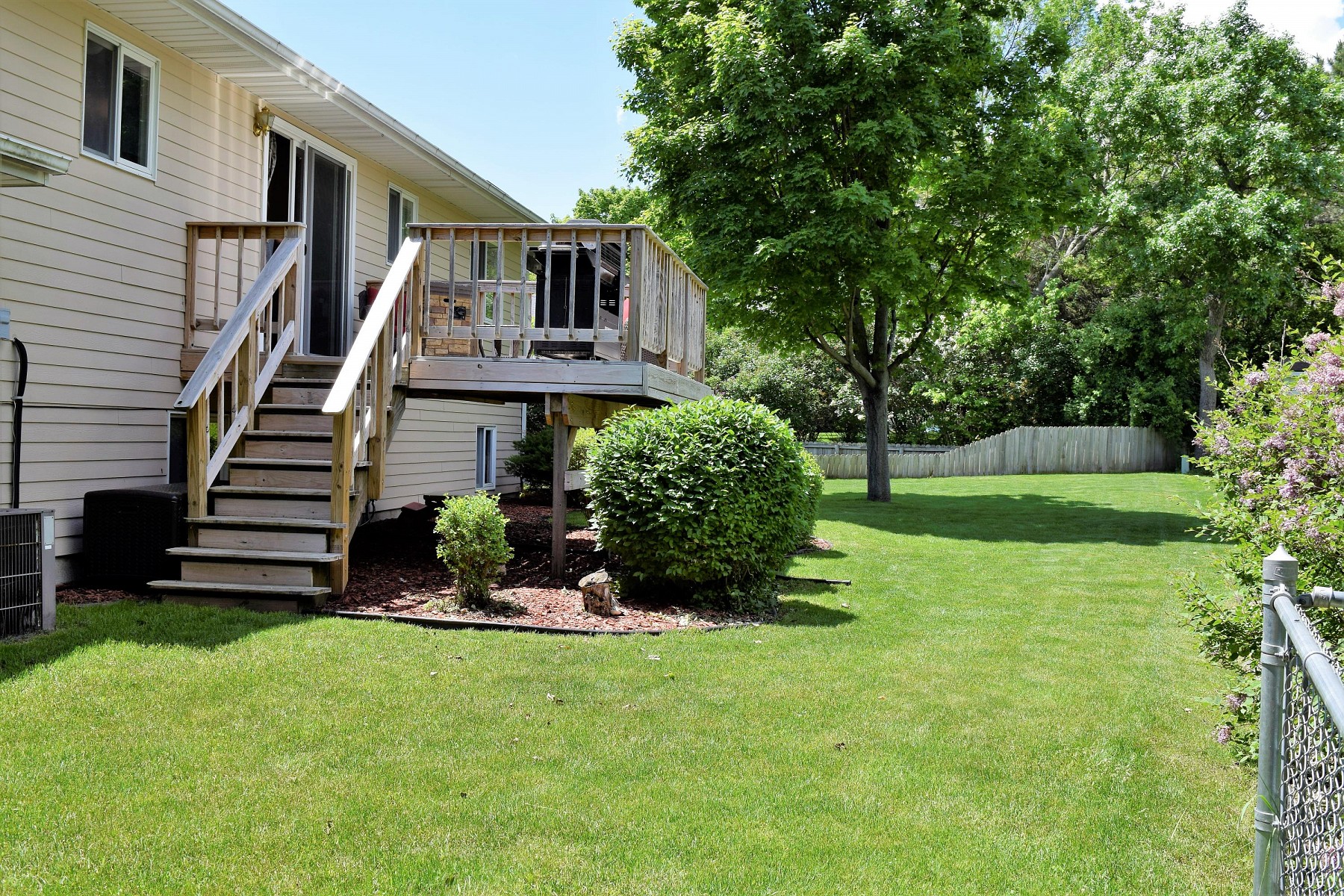 1123 Squire Court, Brookings, SD 57006