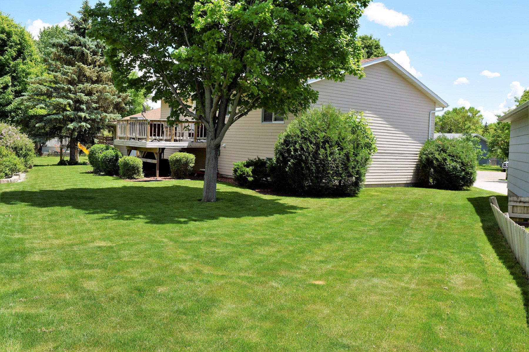 1123 Squire Court, Brookings, SD 57006