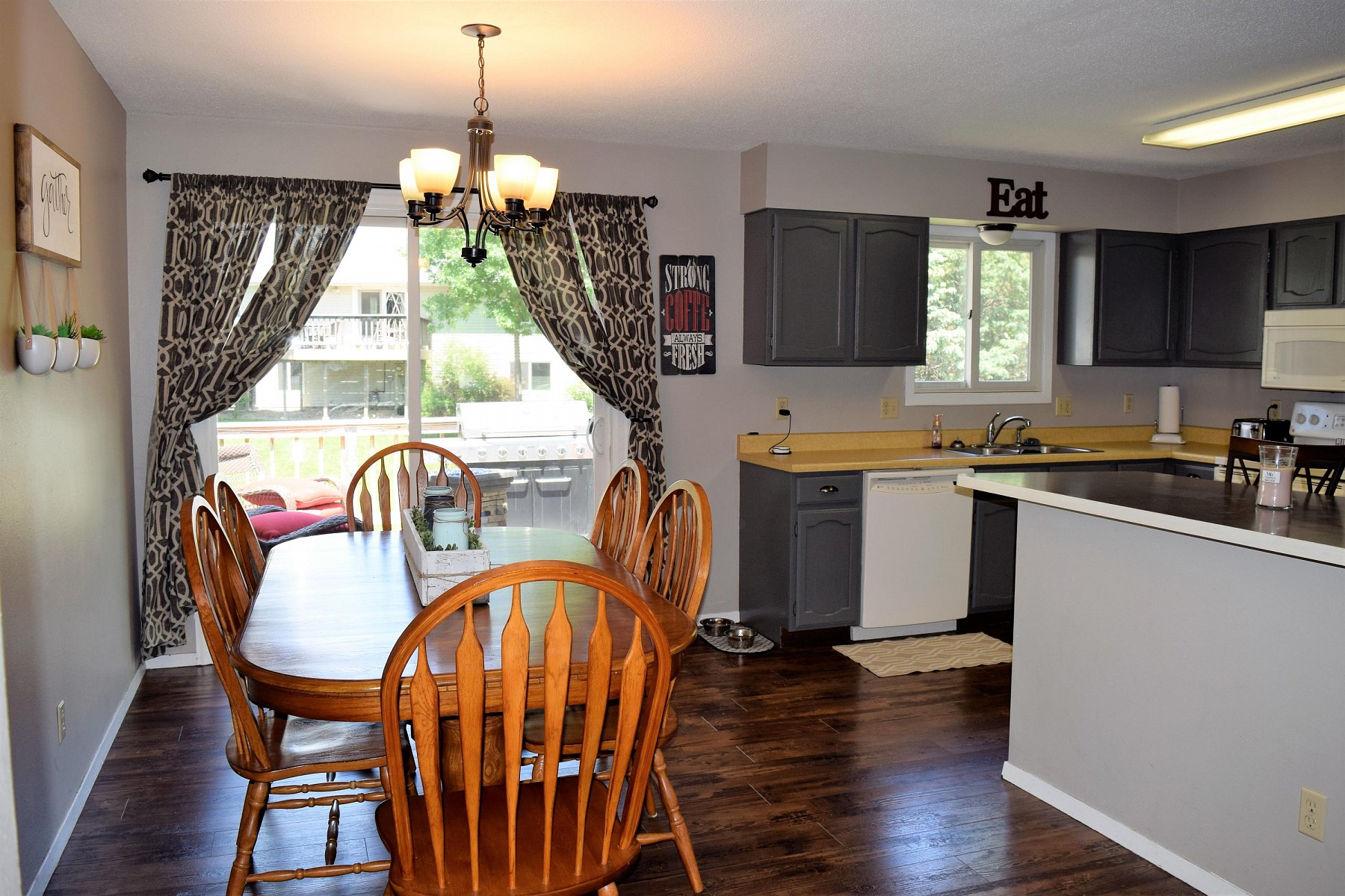 1123 Squire Court, Brookings, SD 57006