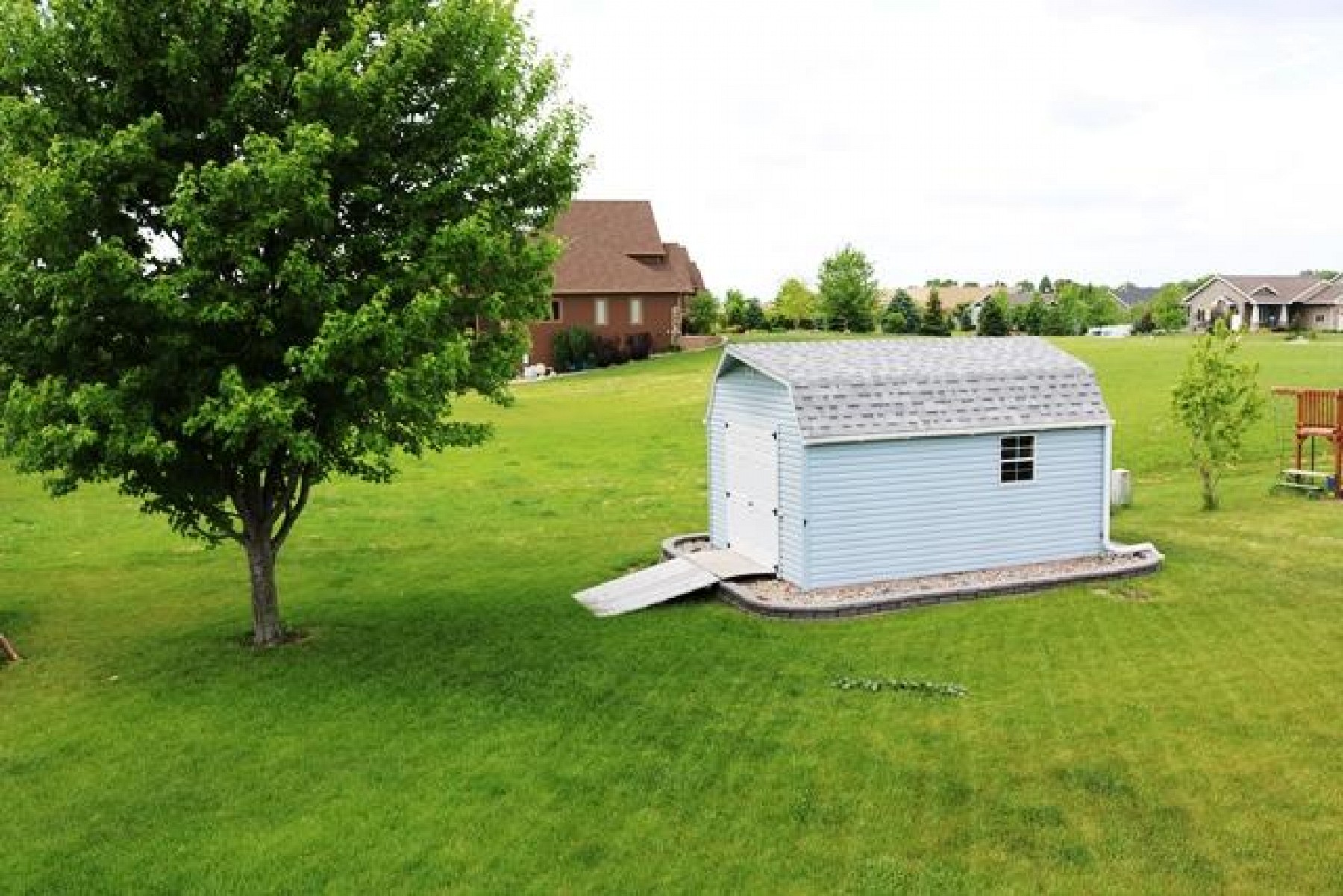 1516 17th Avenue S, Brookings, SD 57006