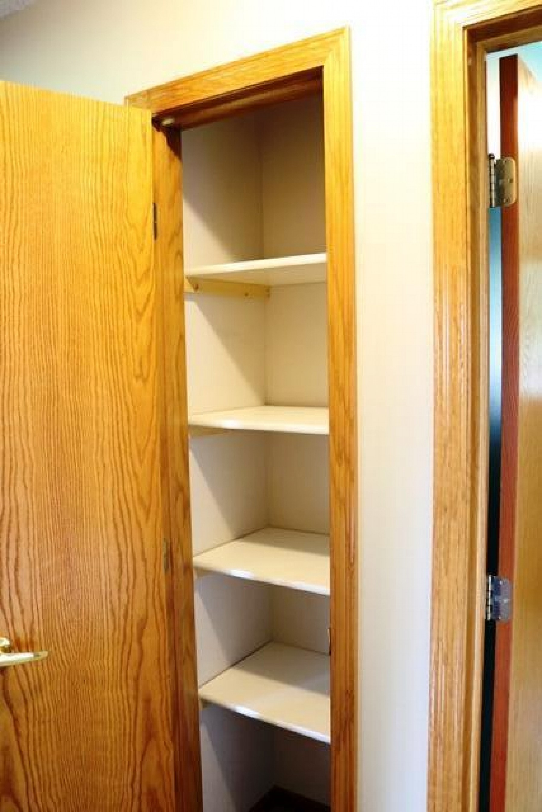 1516 17th Avenue S, Brookings, SD 57006