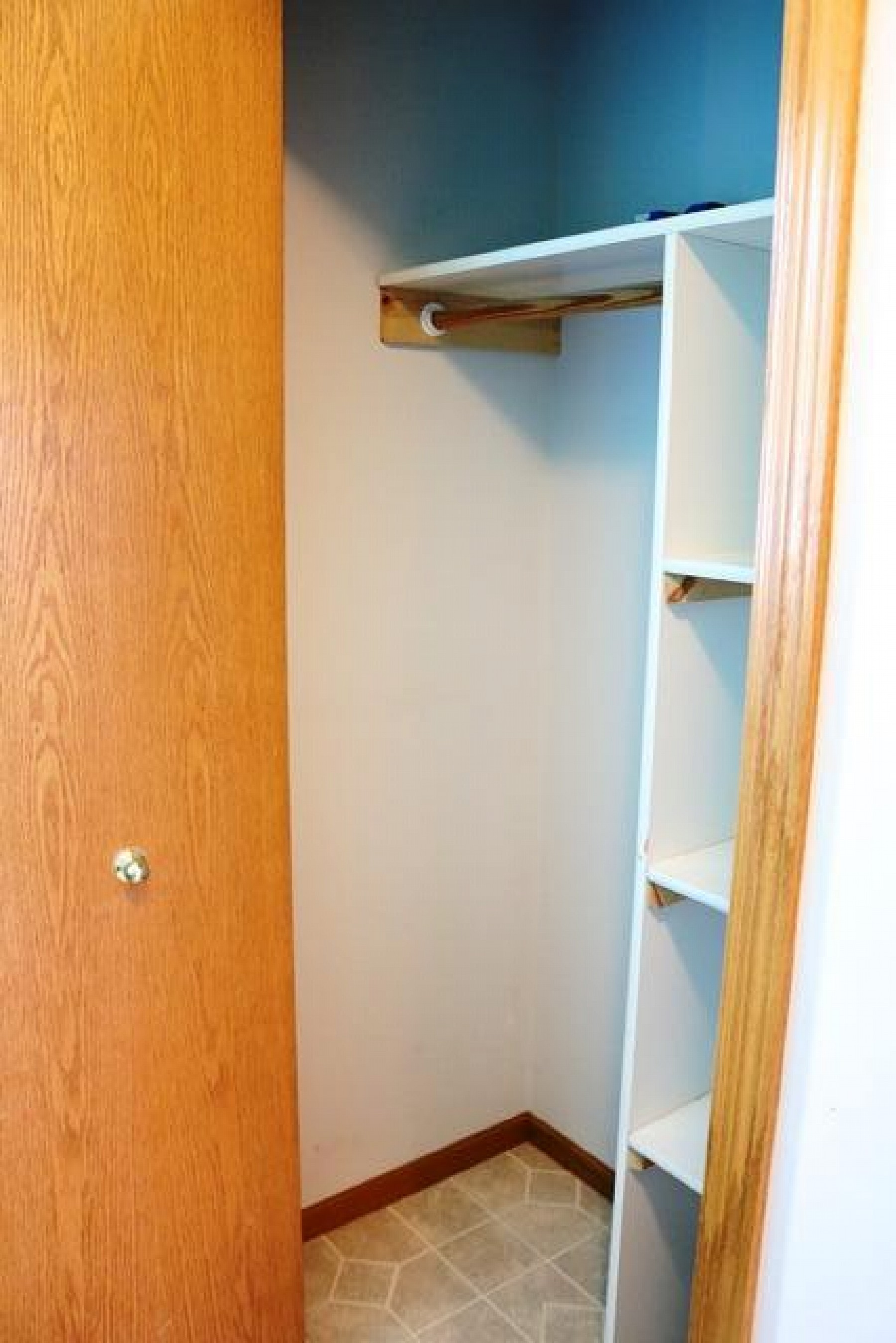 1516 17th Avenue S, Brookings, SD 57006