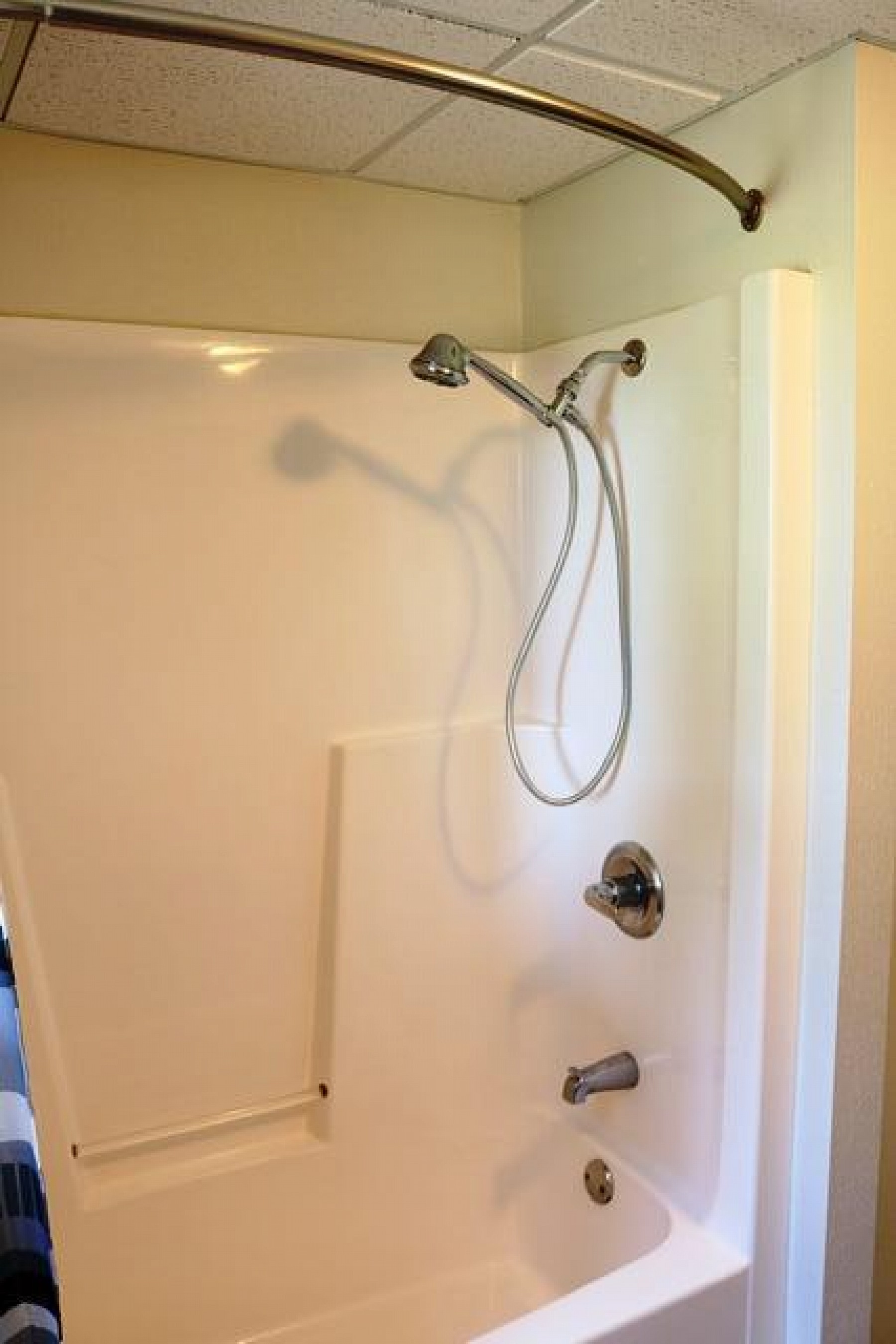 1516 17th Avenue S, Brookings, SD 57006