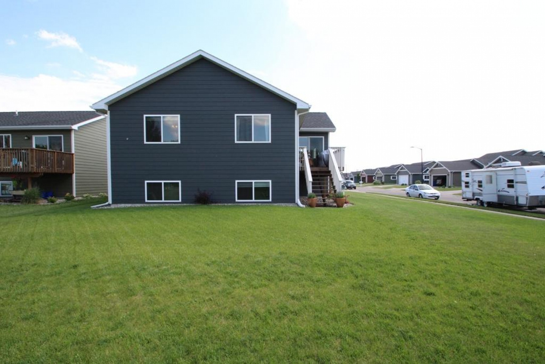 726 Sonoma Valley Street, Brookings, SD 57006