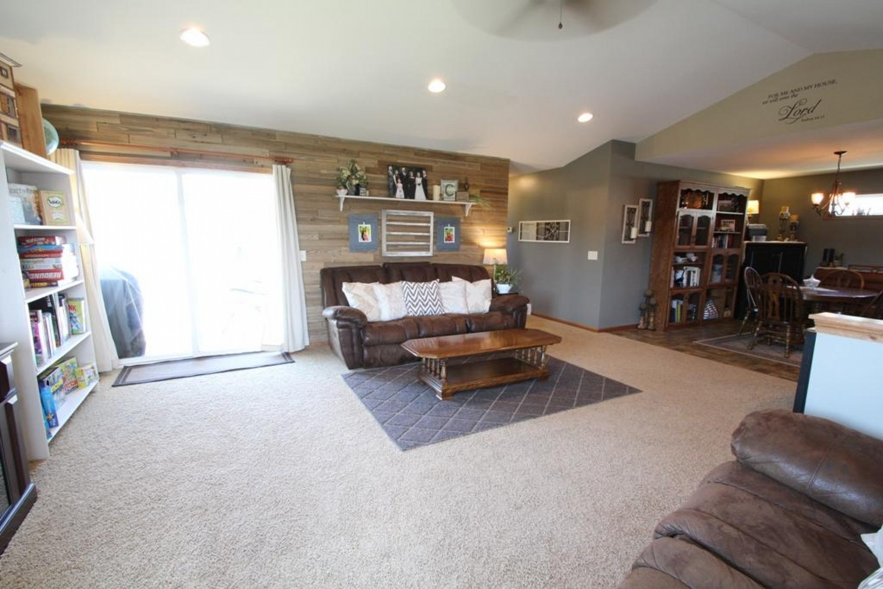 726 Sonoma Valley Street, Brookings, SD 57006