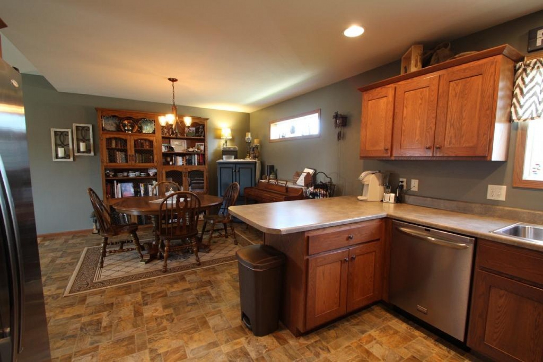 726 Sonoma Valley Street, Brookings, SD 57006