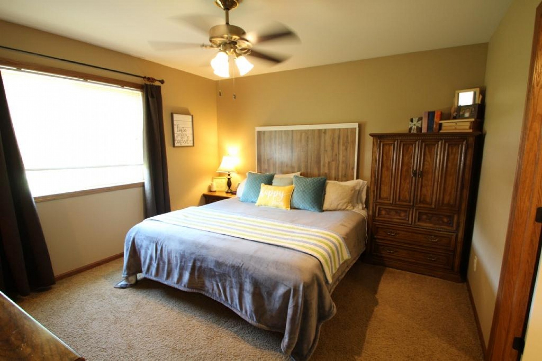 726 Sonoma Valley Street, Brookings, SD 57006