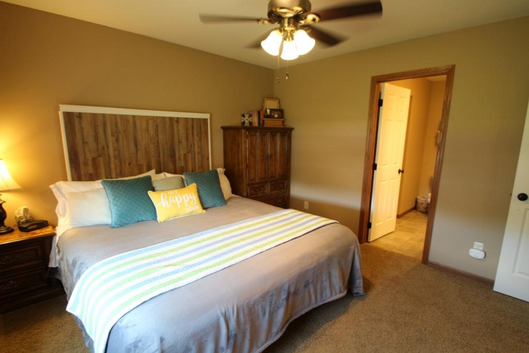 726 Sonoma Valley Street, Brookings, SD 57006