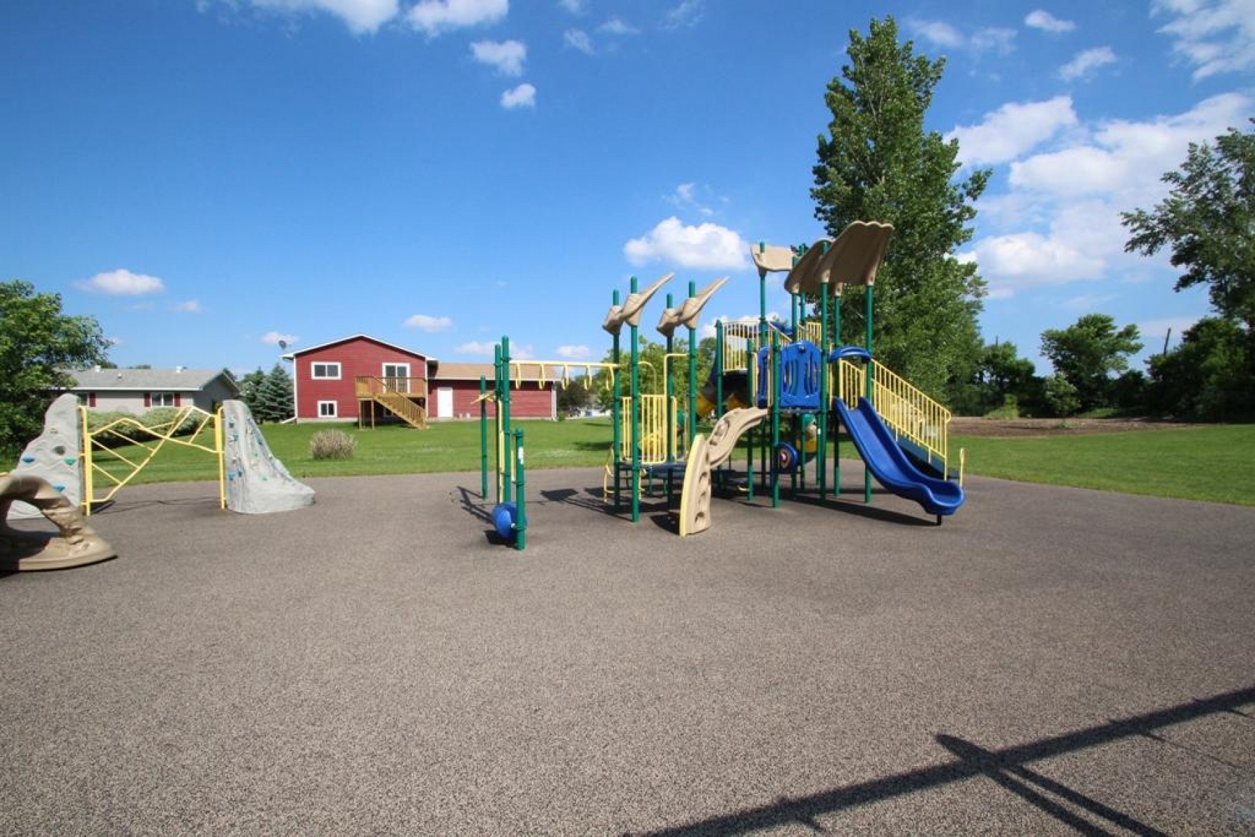 726 Sonoma Valley Street, Brookings, SD 57006