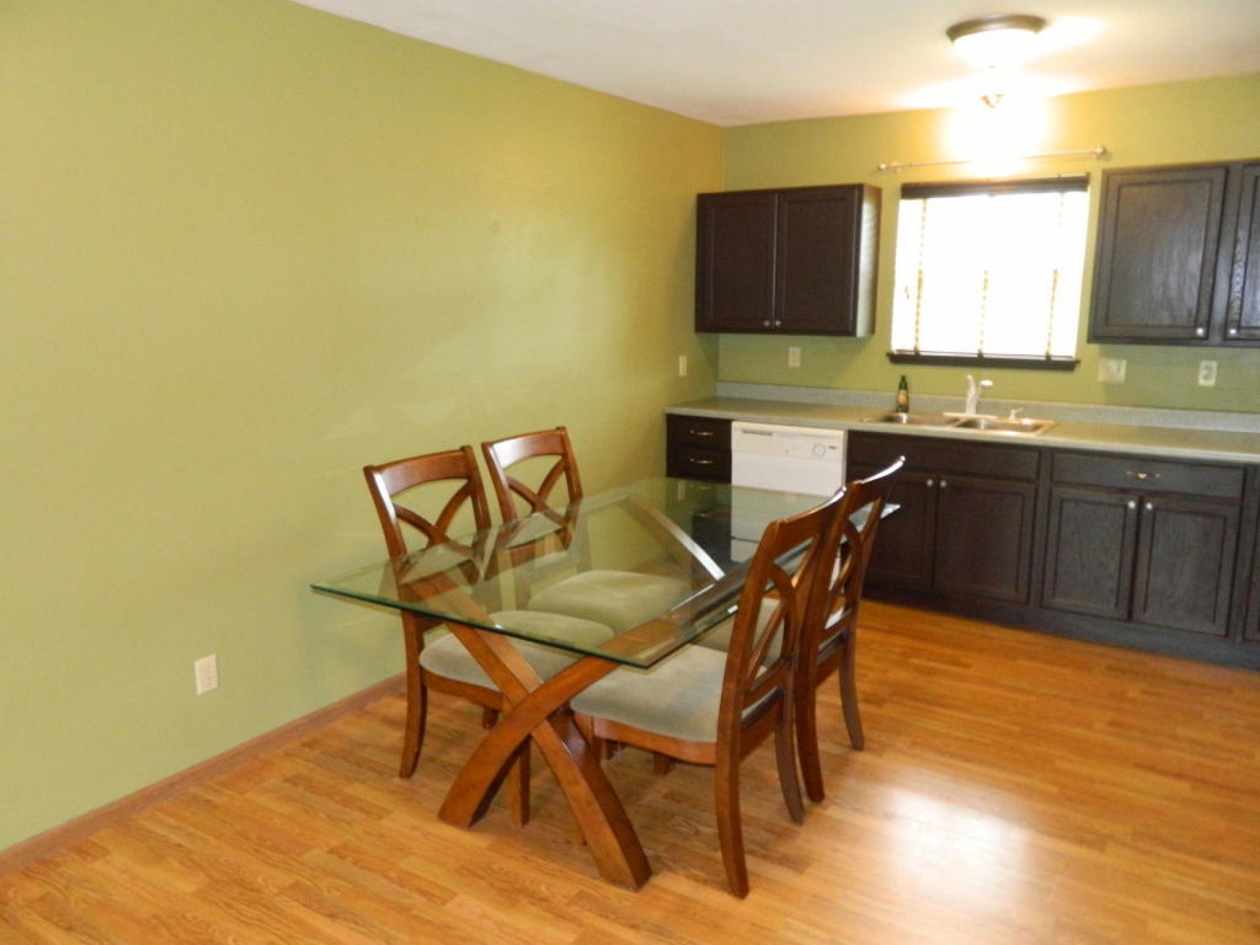 119 Twin Oaks Lane, Brookings, SD 57006