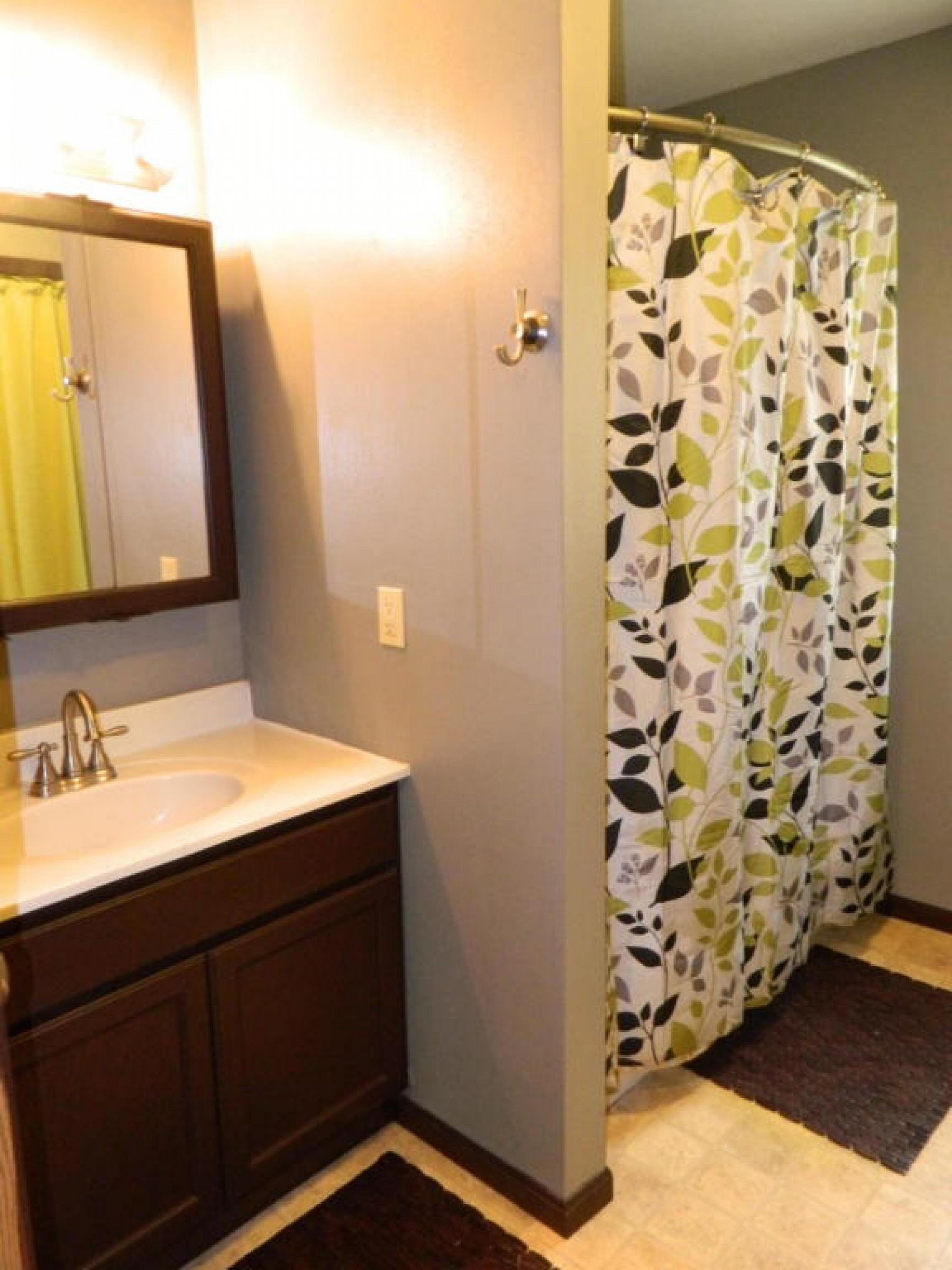 119 Twin Oaks Lane, Brookings, SD 57006