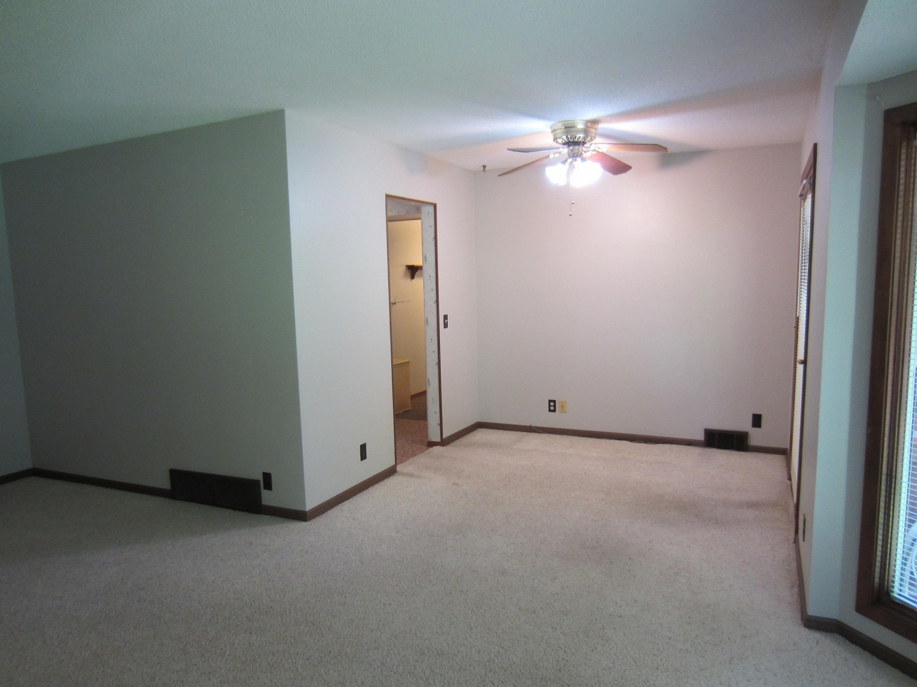 209 14th Avenue, Brookings, SD 57006