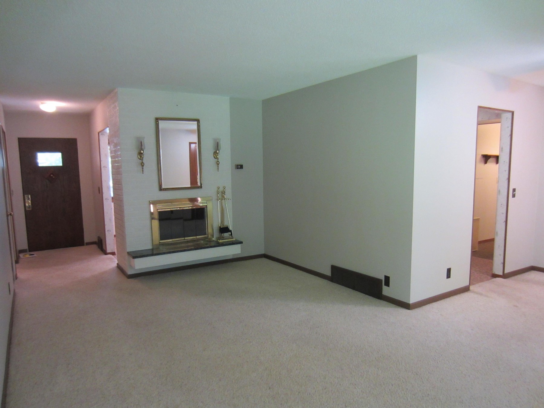 209 14th Avenue, Brookings, SD 57006