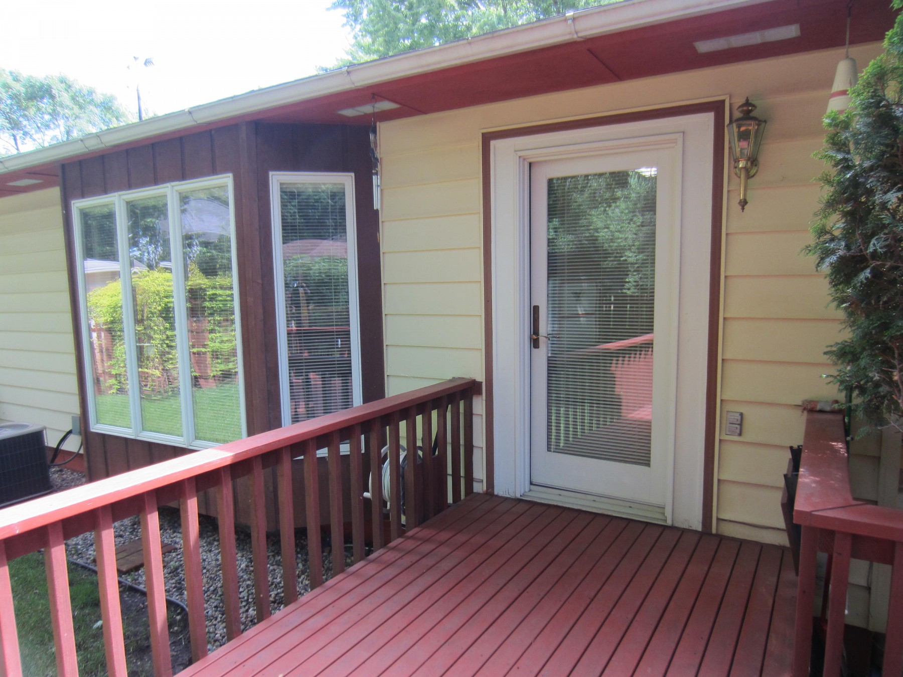 209 14th Avenue, Brookings, SD 57006