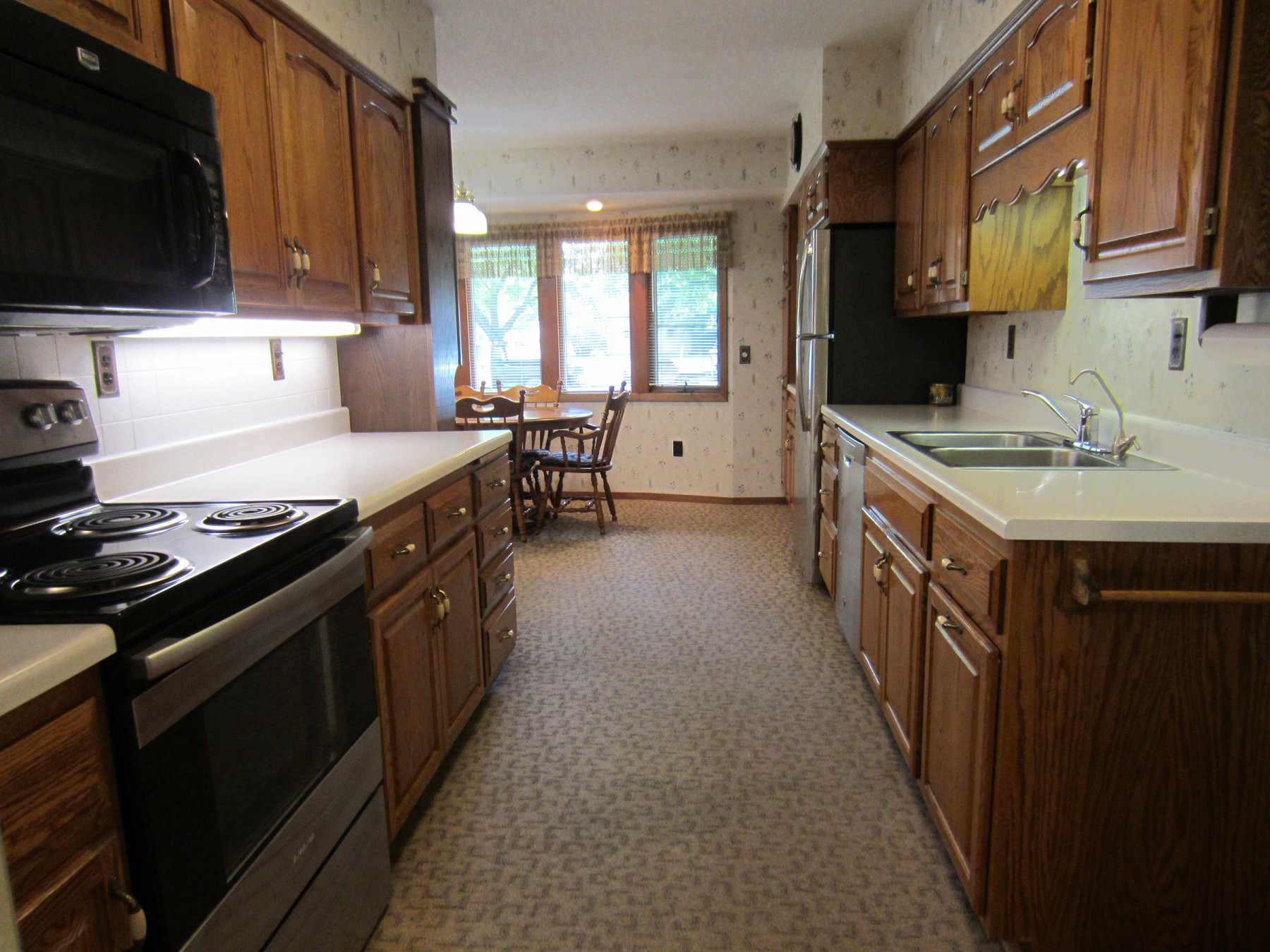 209 14th Avenue, Brookings, SD 57006