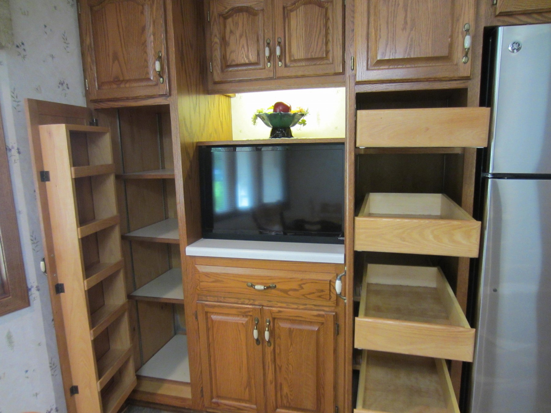 209 14th Avenue, Brookings, SD 57006