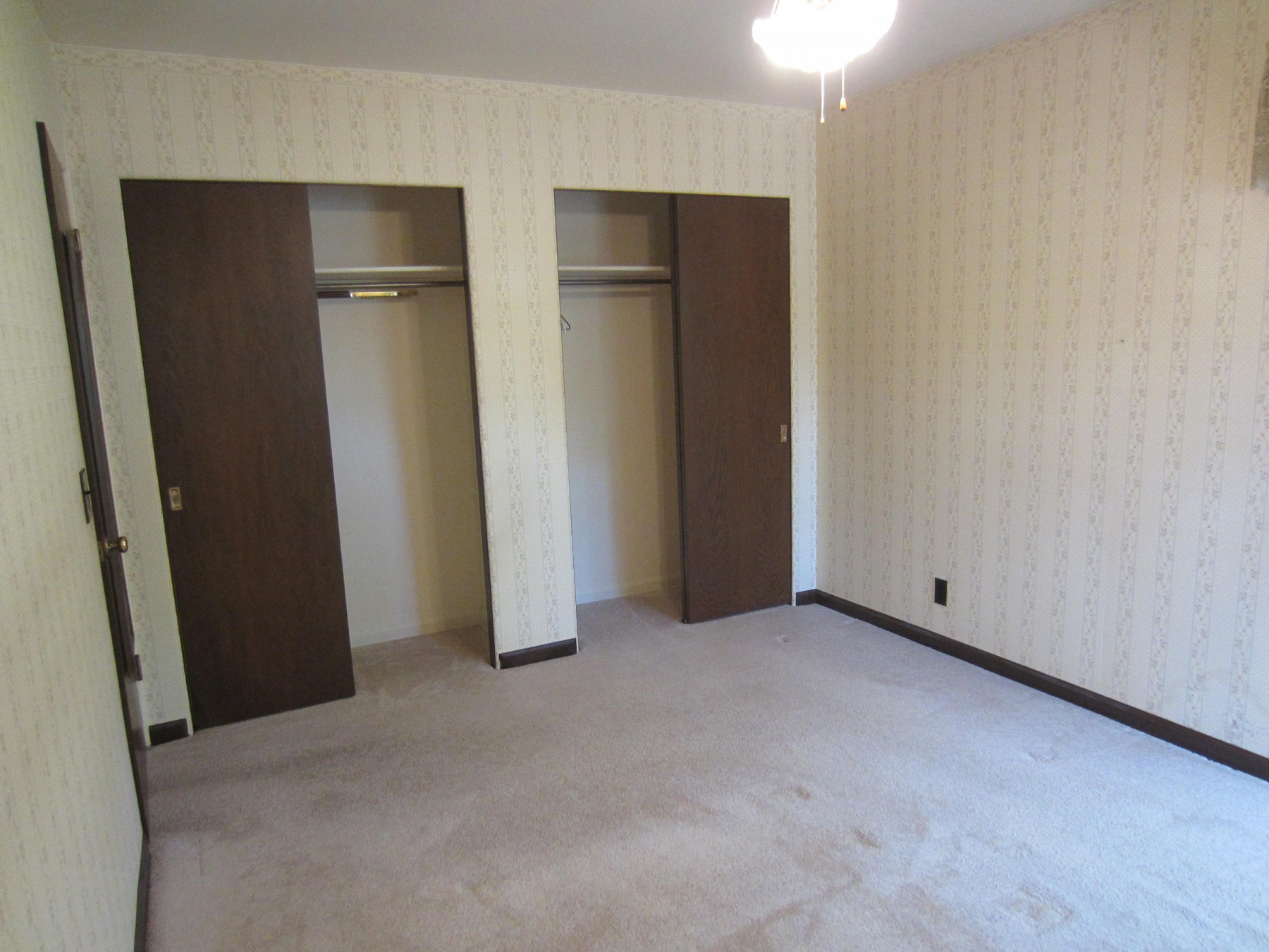 209 14th Avenue, Brookings, SD 57006