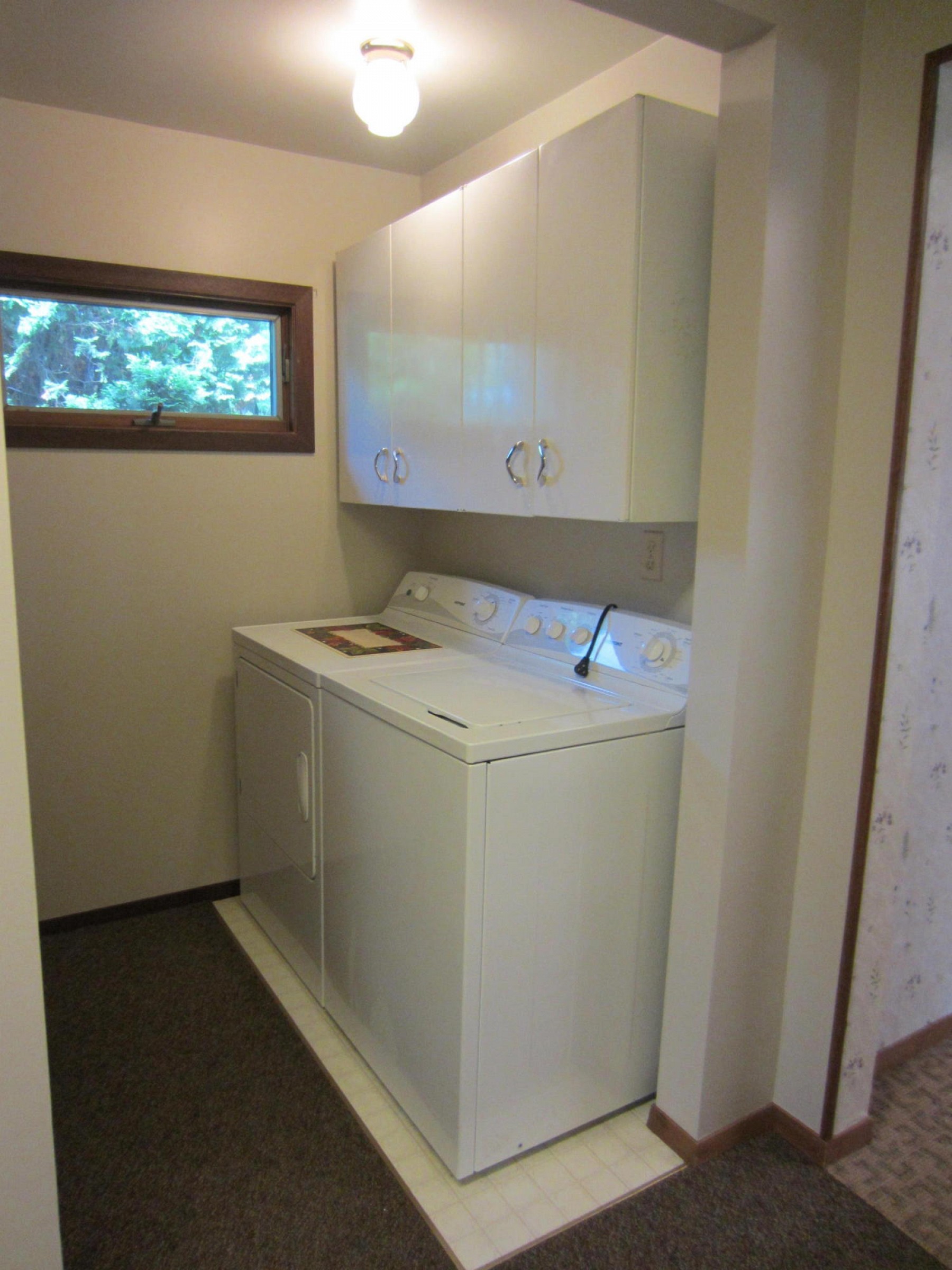 209 14th Avenue, Brookings, SD 57006