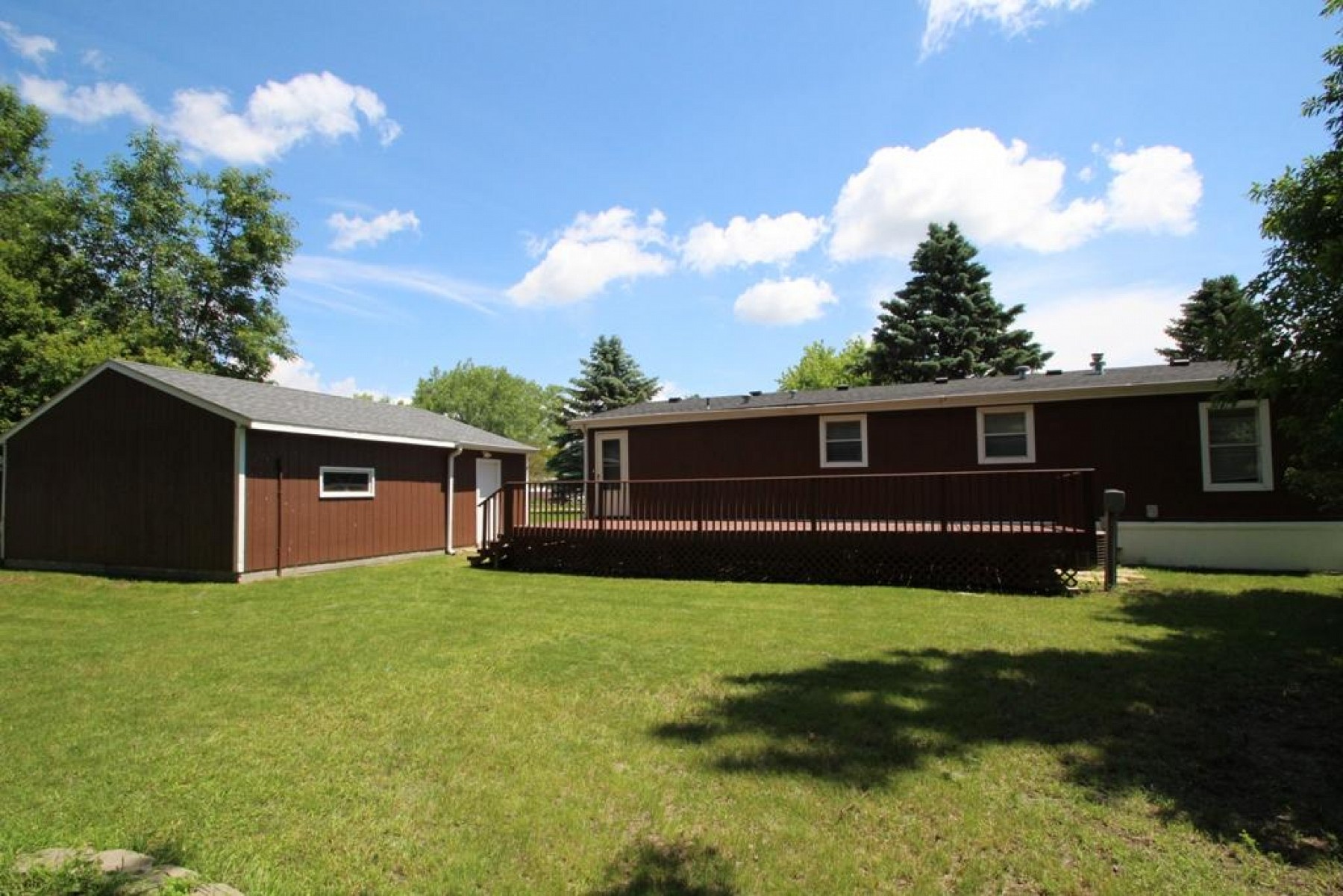 415 Wye Mesa, Brookings, SD 57006