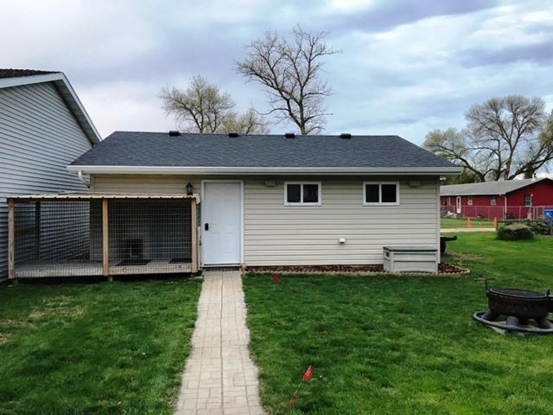 524 Astrachan Avenue, Volga, SD 57071