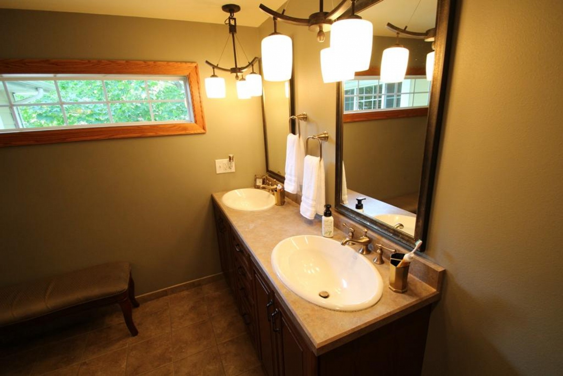 310 19th Avenue S, Brookings, SD 57006