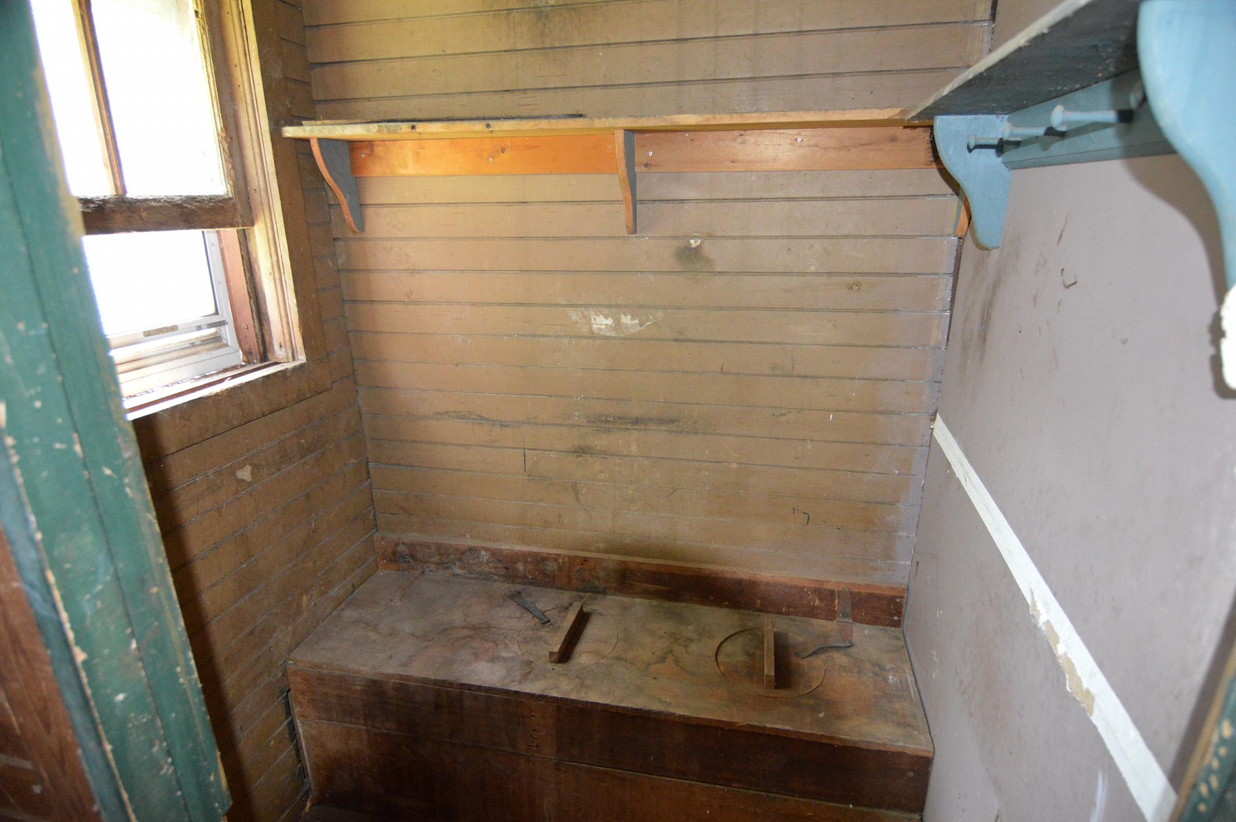 203 Broad Avenue, Flandreau, SD 57028