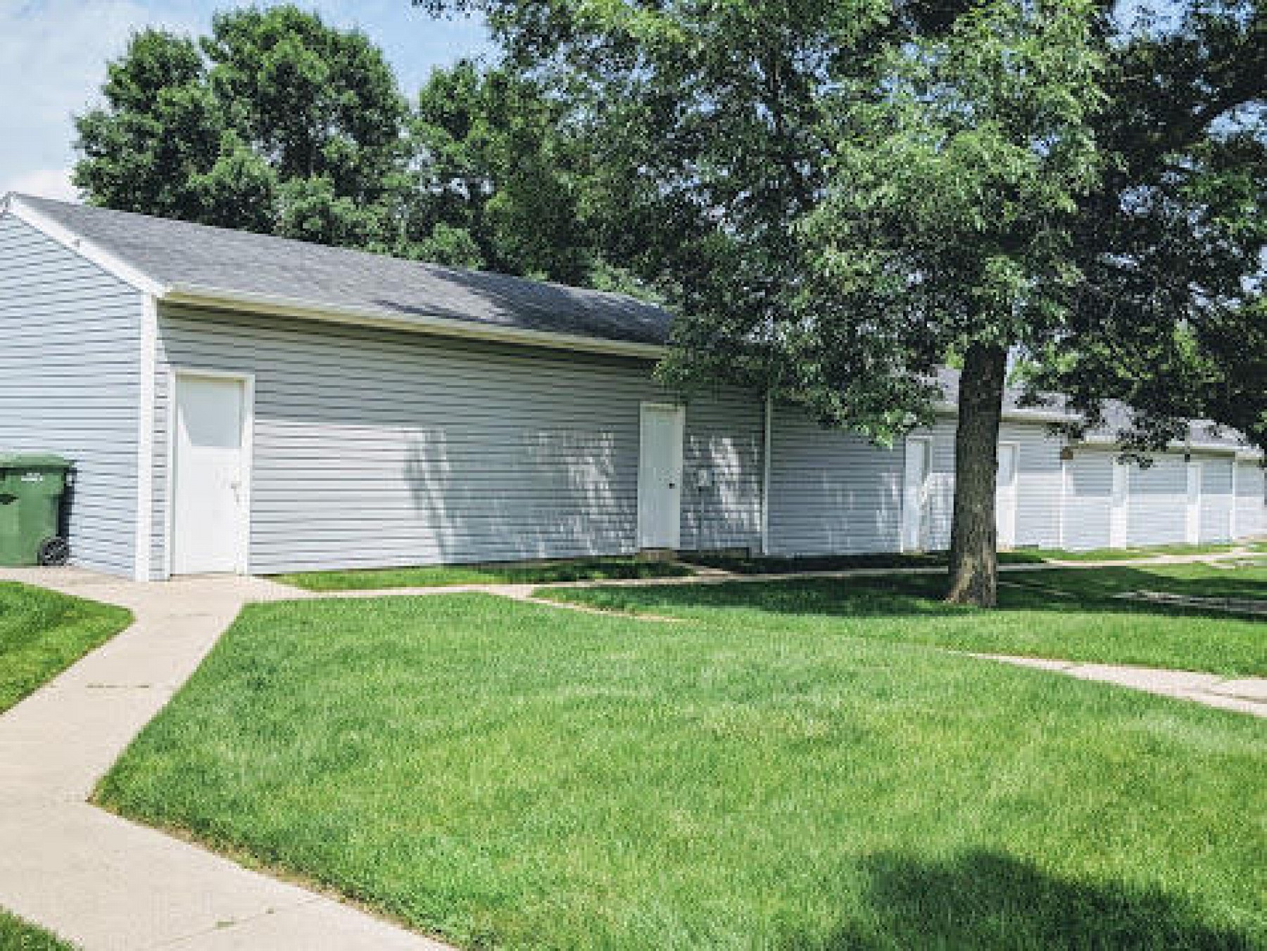 1407 8th Street S, Brookings, SD 57006