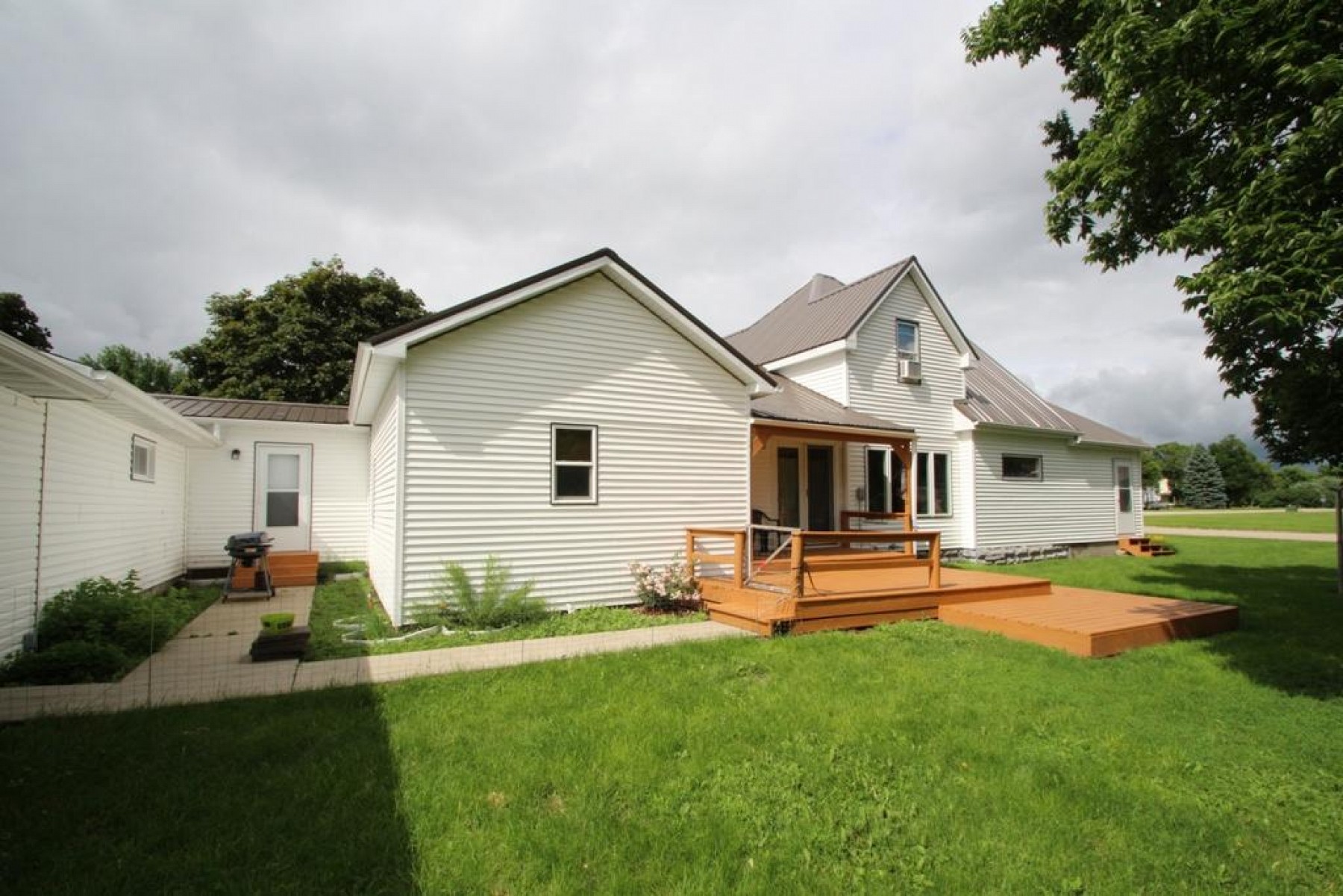 509 4th Street N, Estelline, SD 57234