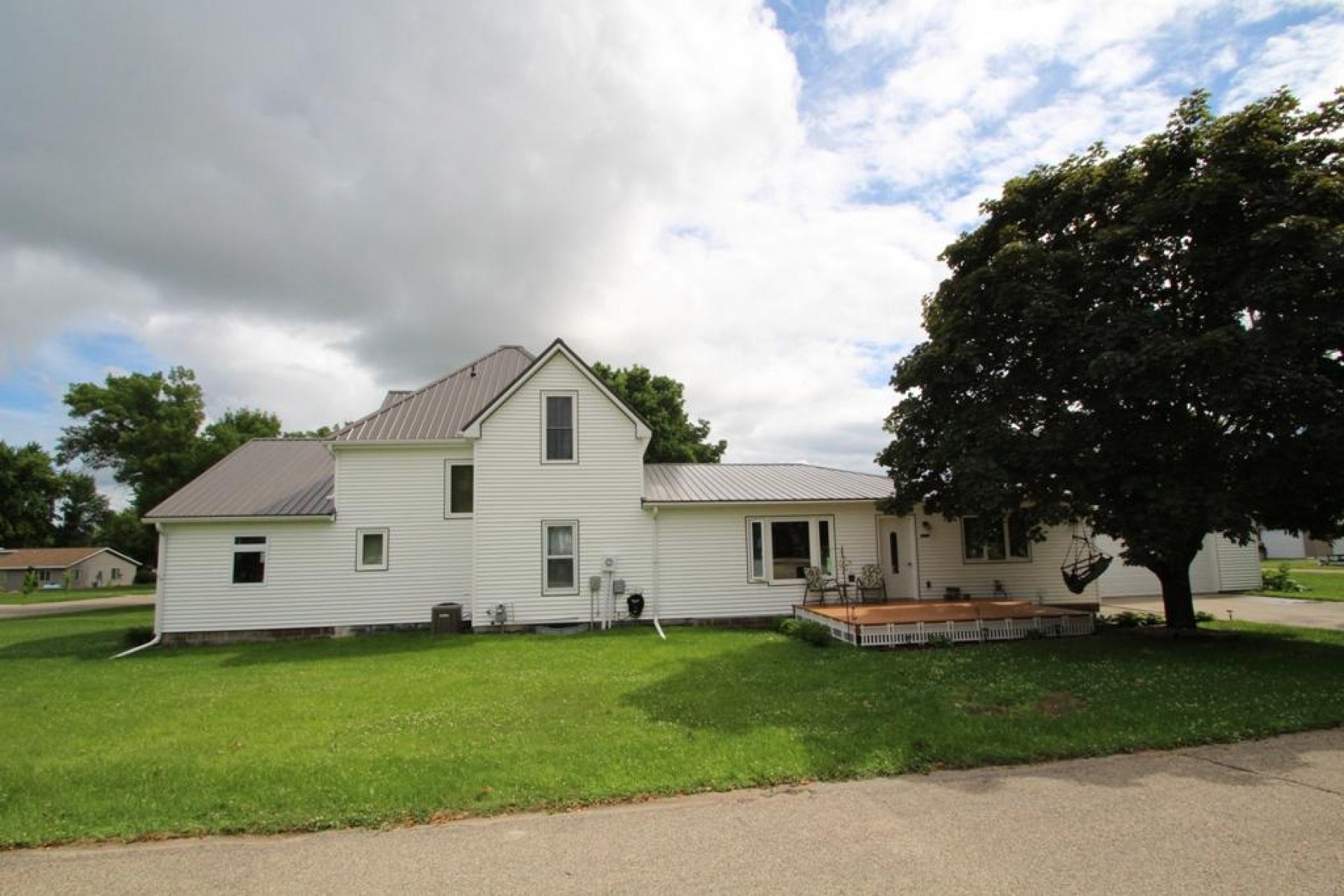 509 4th Street N, Estelline, SD 57234