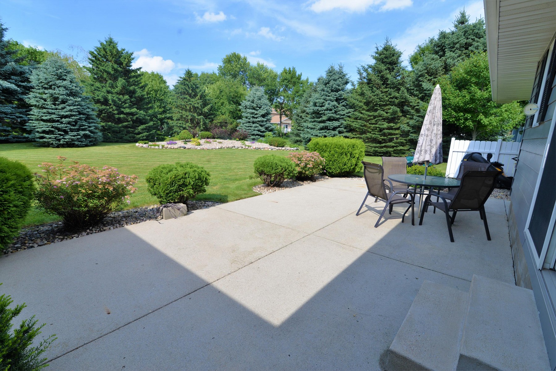 817 12th Street S, Brookings, SD 57006