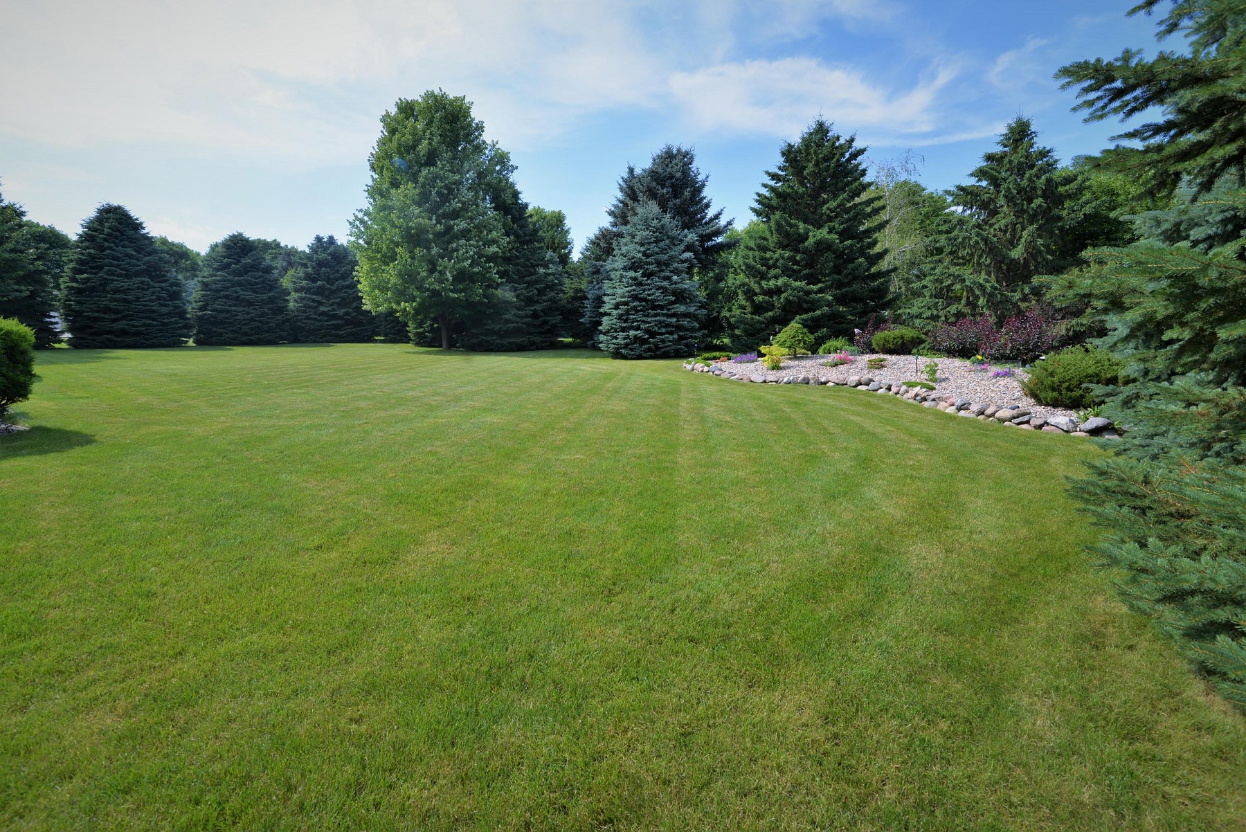 817 12th Street S, Brookings, SD 57006