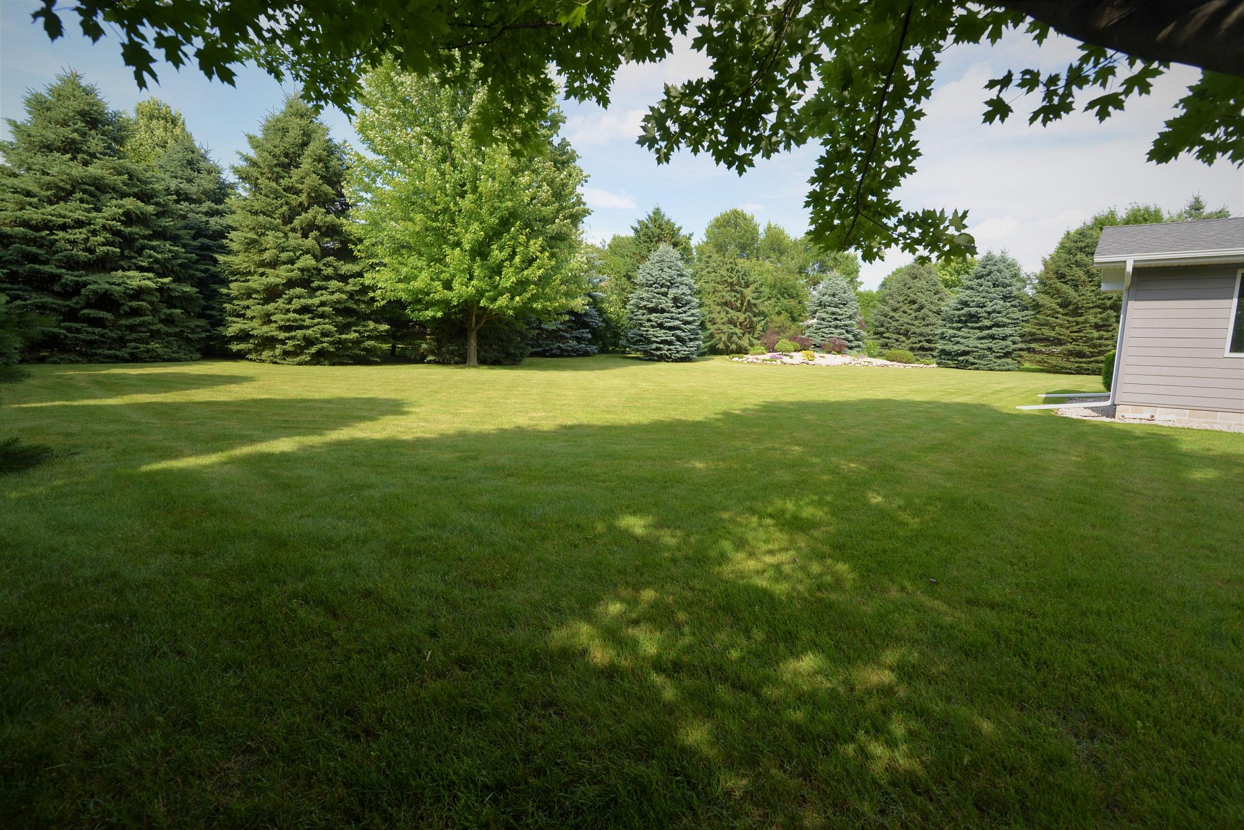 817 12th Street S, Brookings, SD 57006