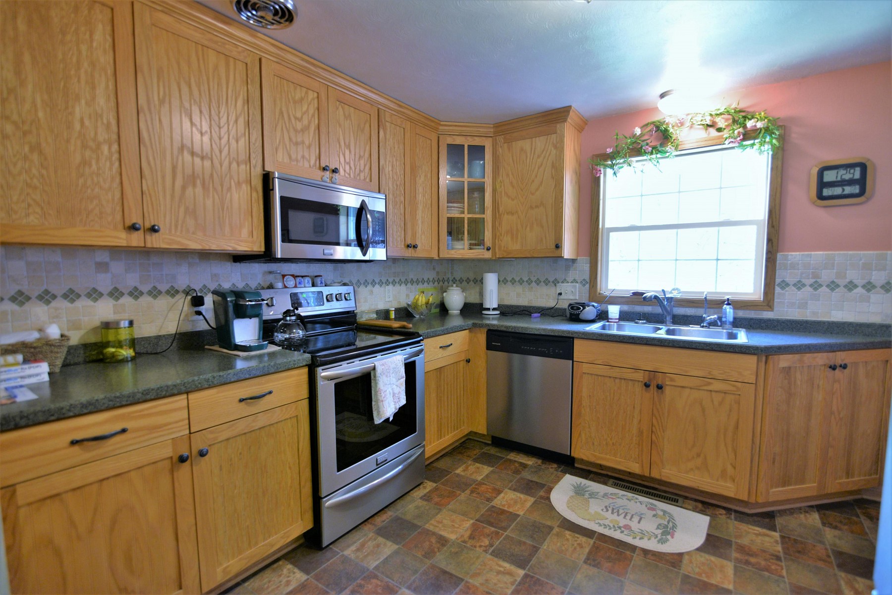 101 Jefferson Avenue S, Brookings, SD 57006