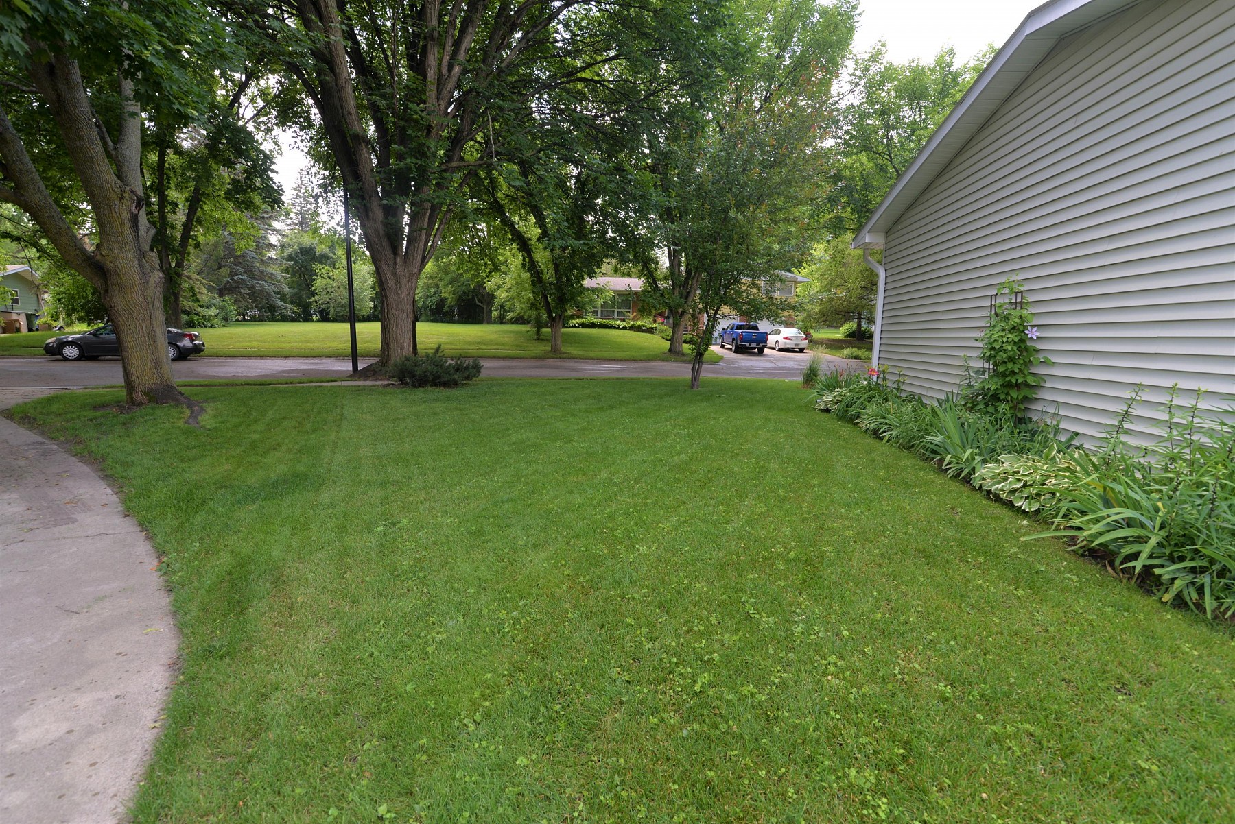 101 Jefferson Avenue S, Brookings, SD 57006