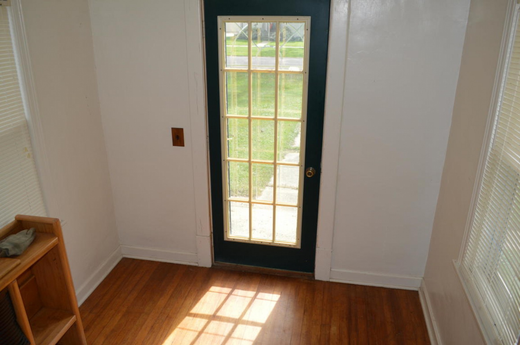 306 5th Street, White, SD 57276