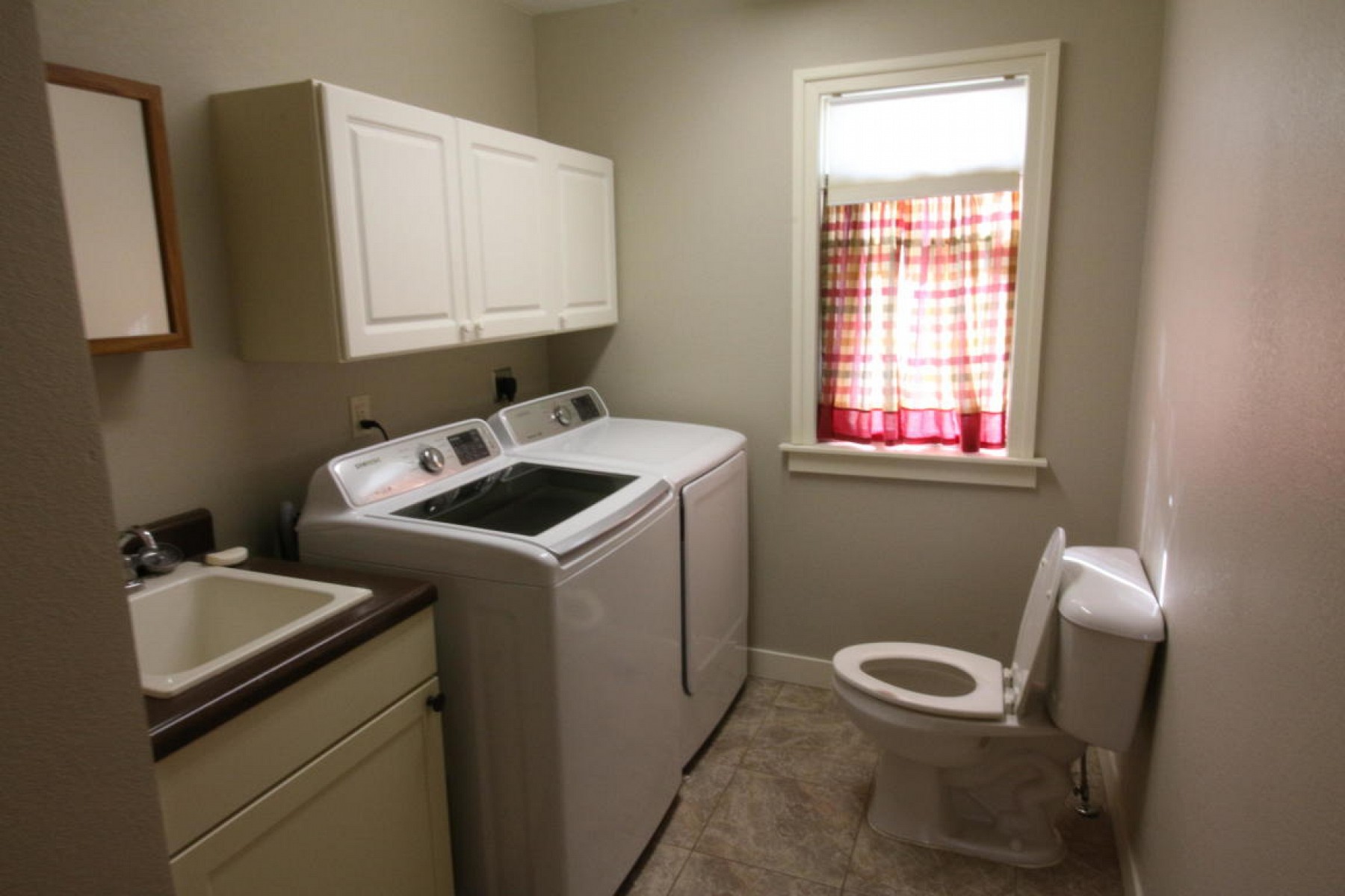 304 1ST Street, White, SD 57276