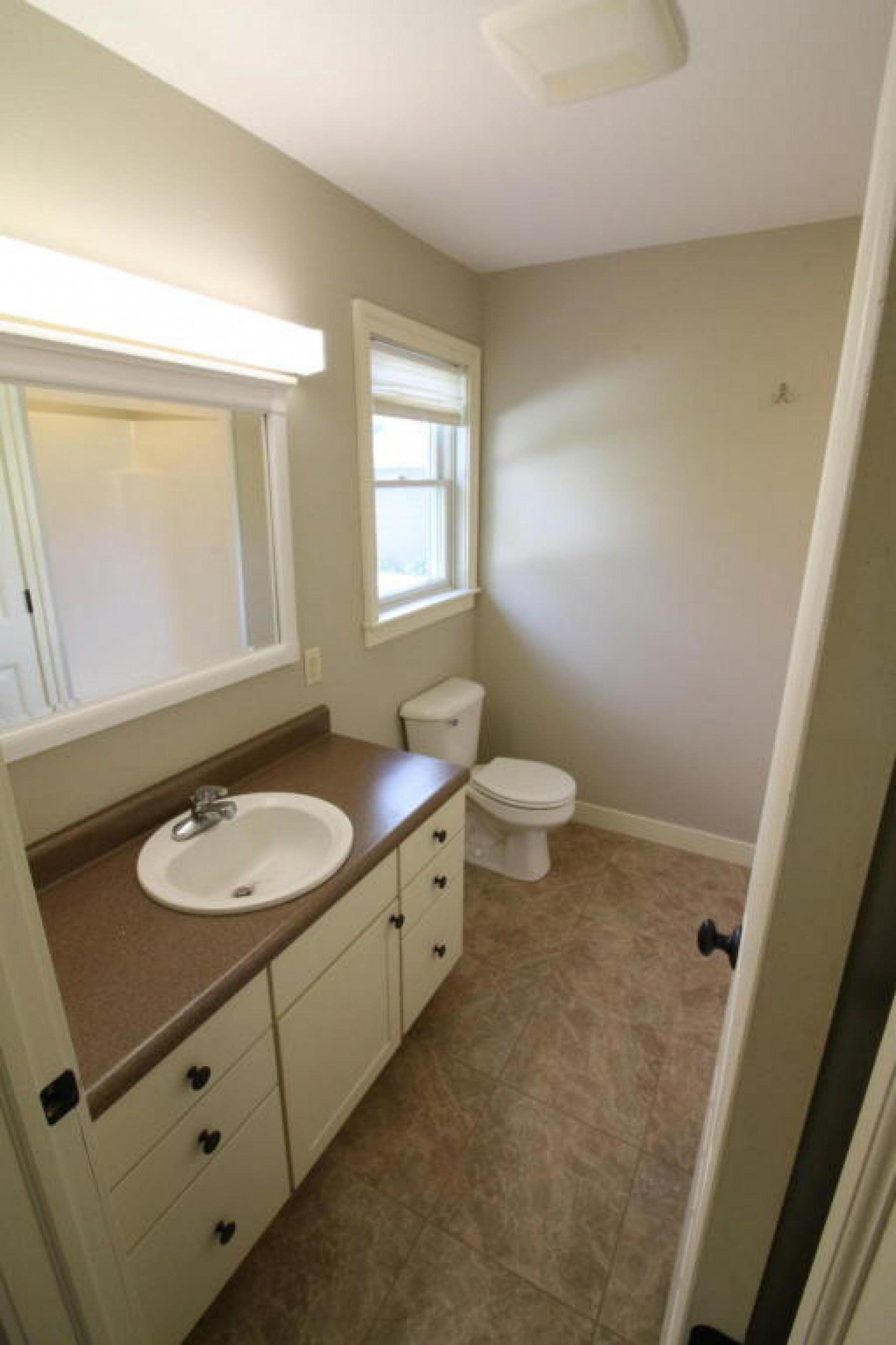 304 1ST Street, White, SD 57276