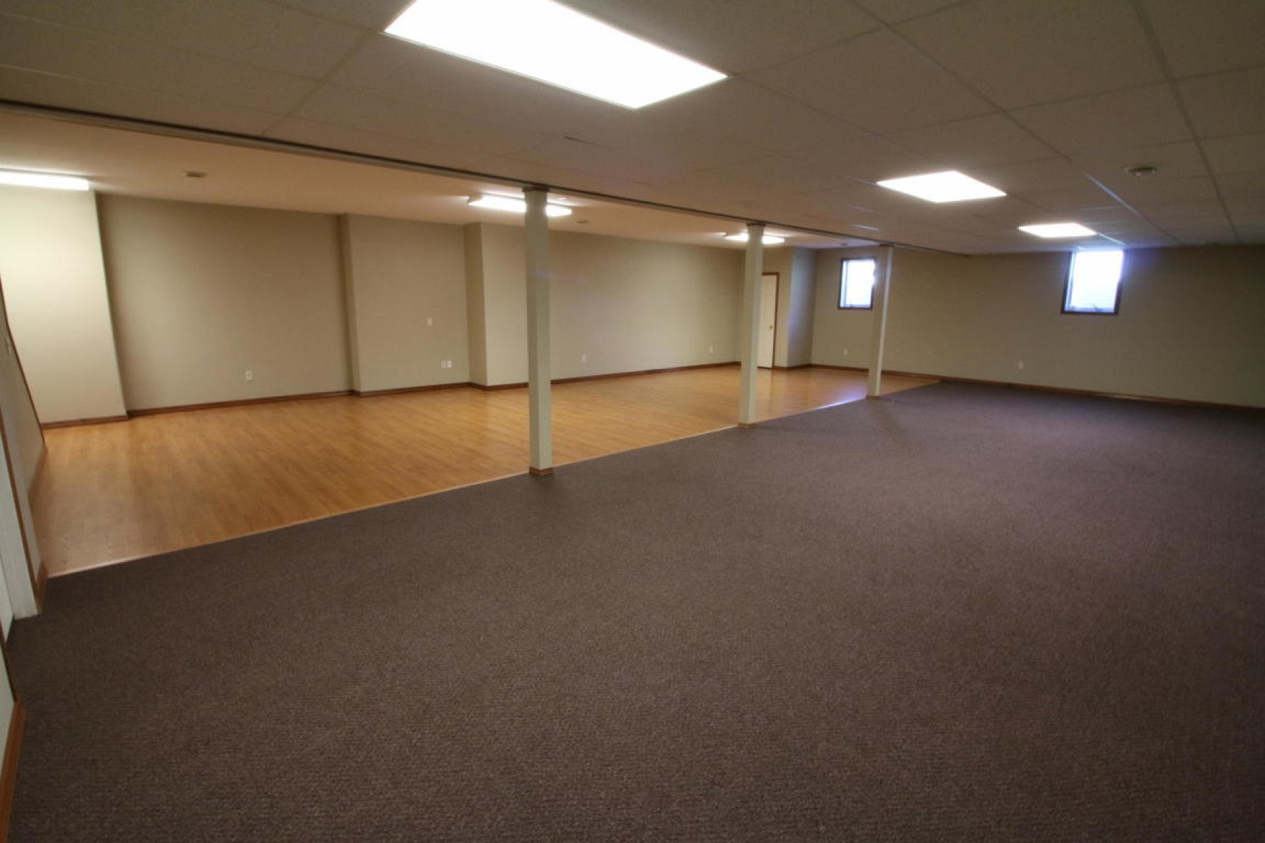 304 1ST Street, White, SD 57276