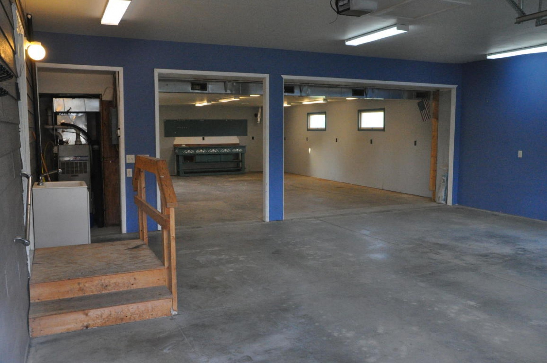 304 1ST Street, White, SD 57276