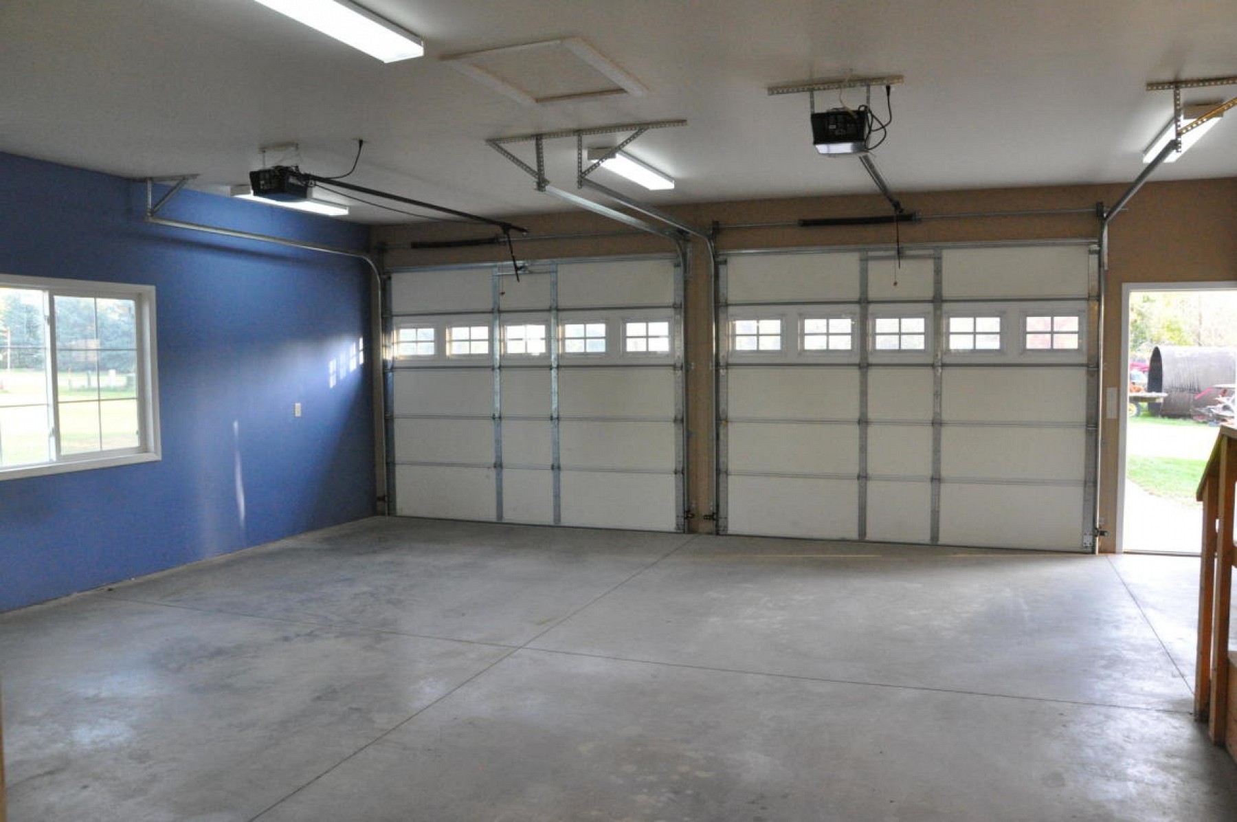 304 1ST Street, White, SD 57276