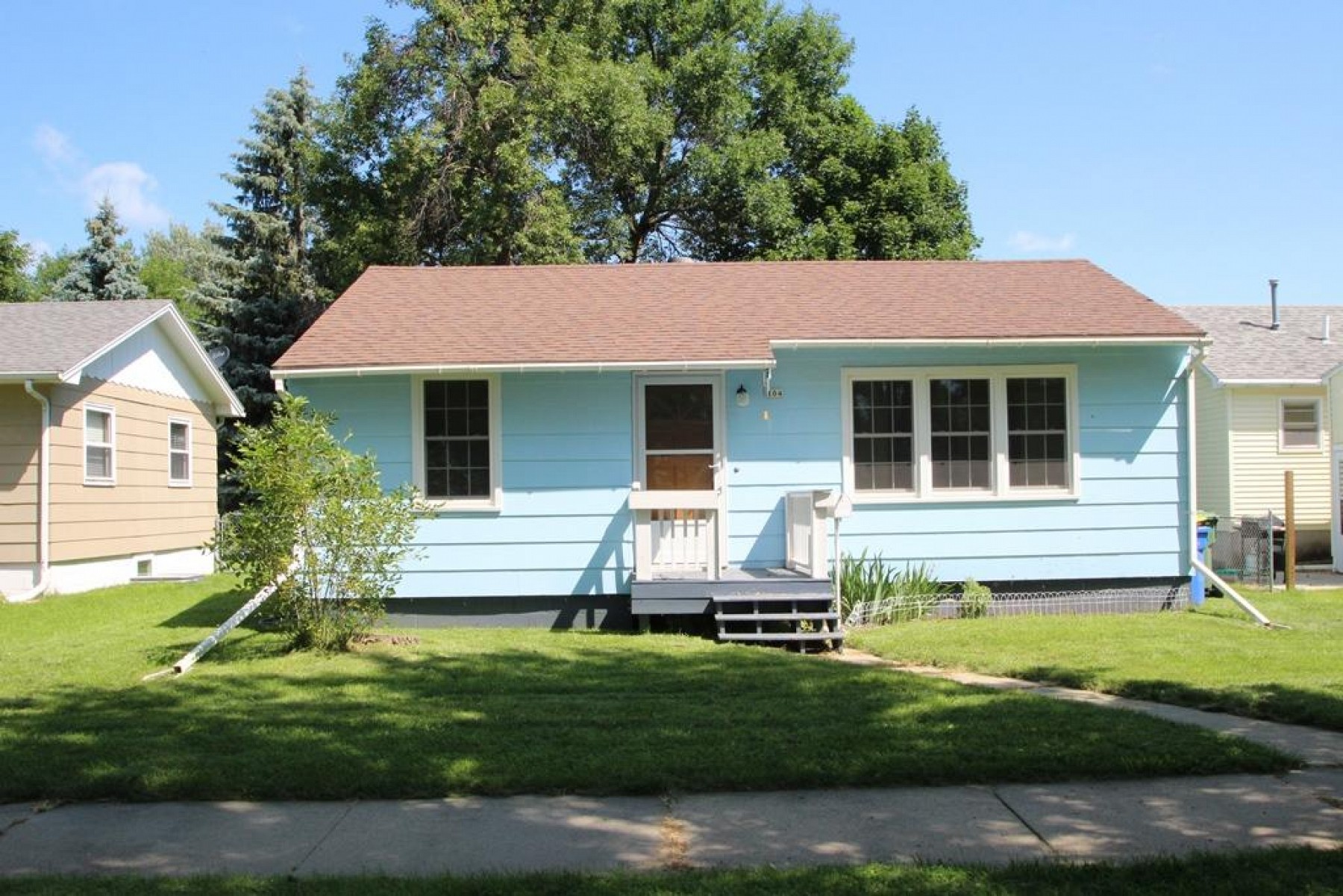 104 7th Street W, Brookings, SD 57006