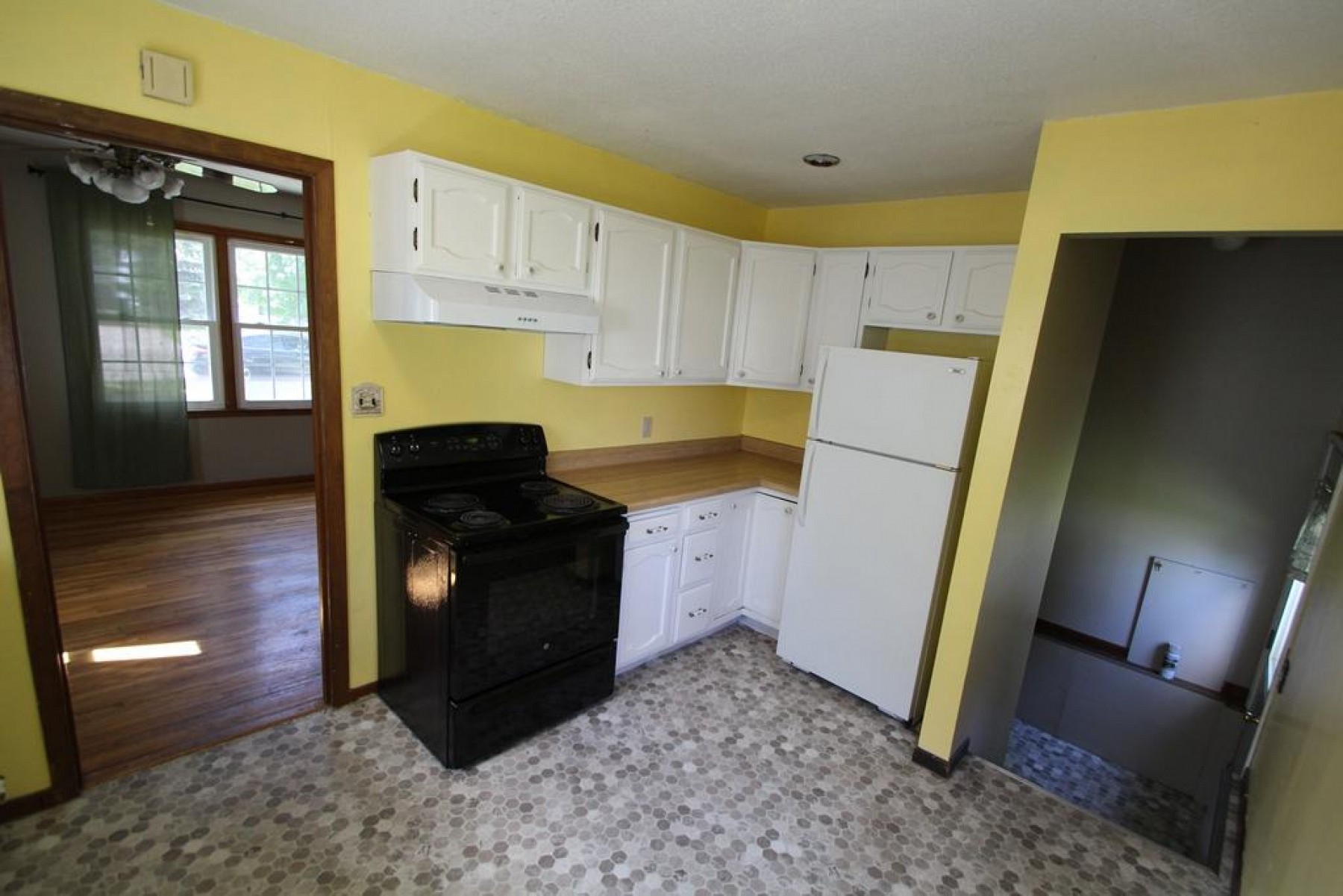 104 7th Street W, Brookings, SD 57006