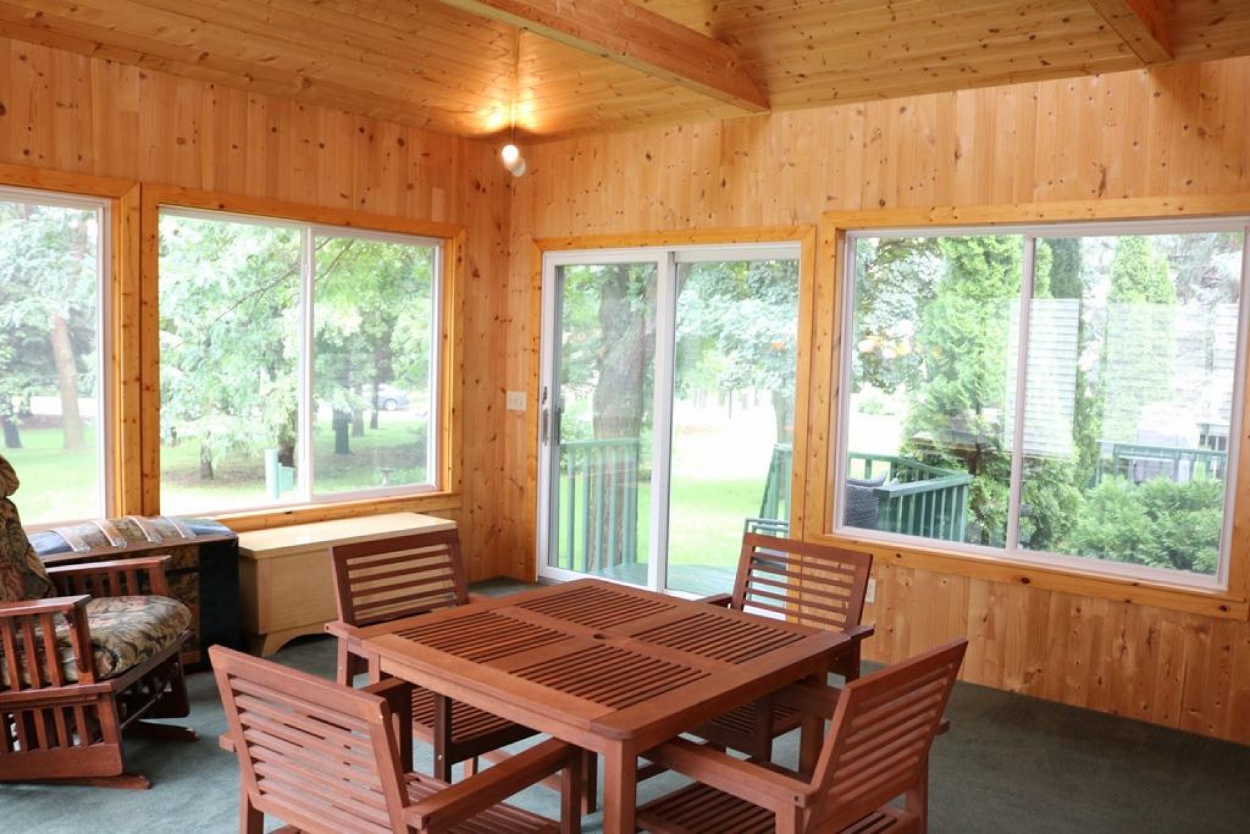 120 Pine Ridge Road, Brookings, SD 57006