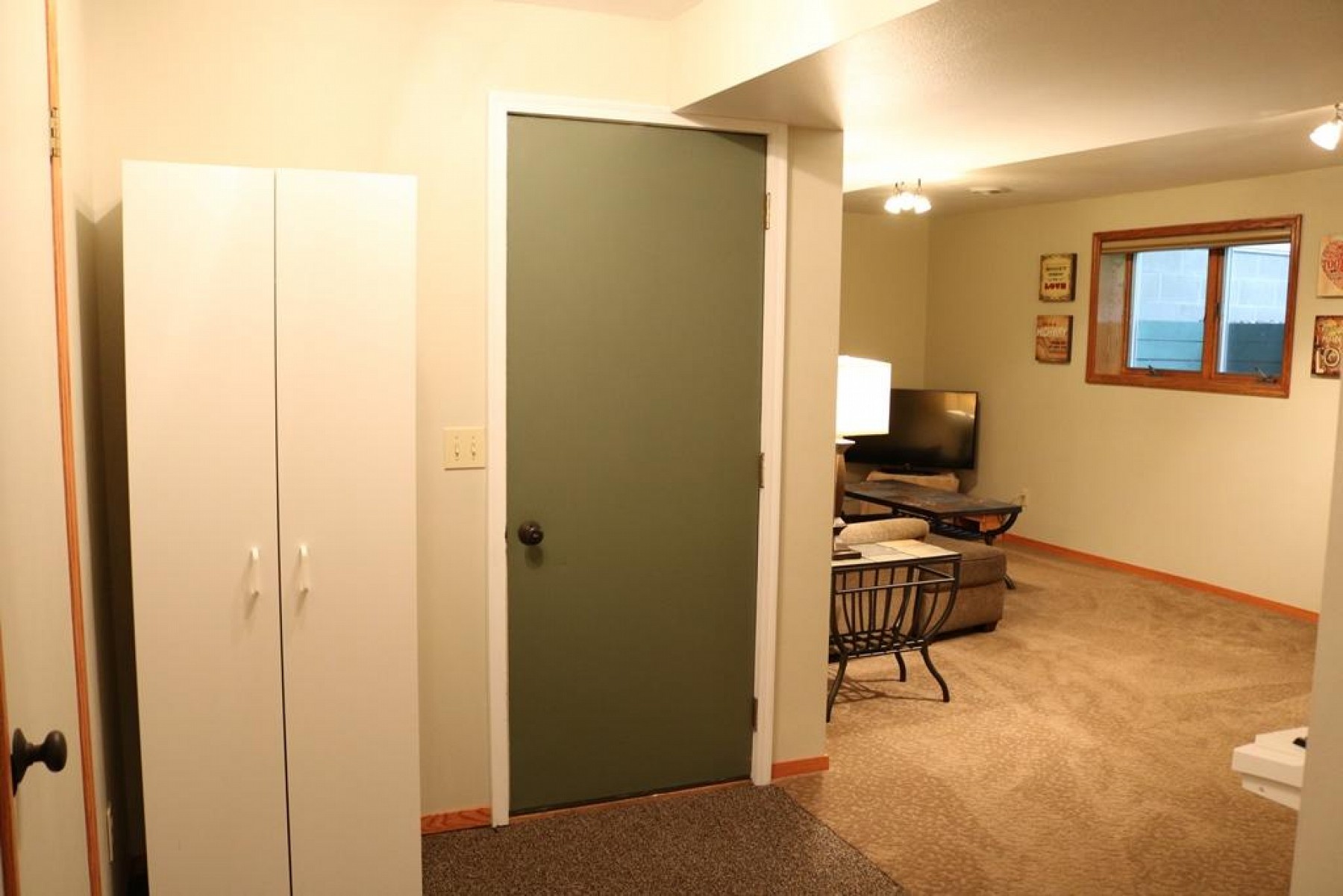 120 Pine Ridge Road, Brookings, SD 57006