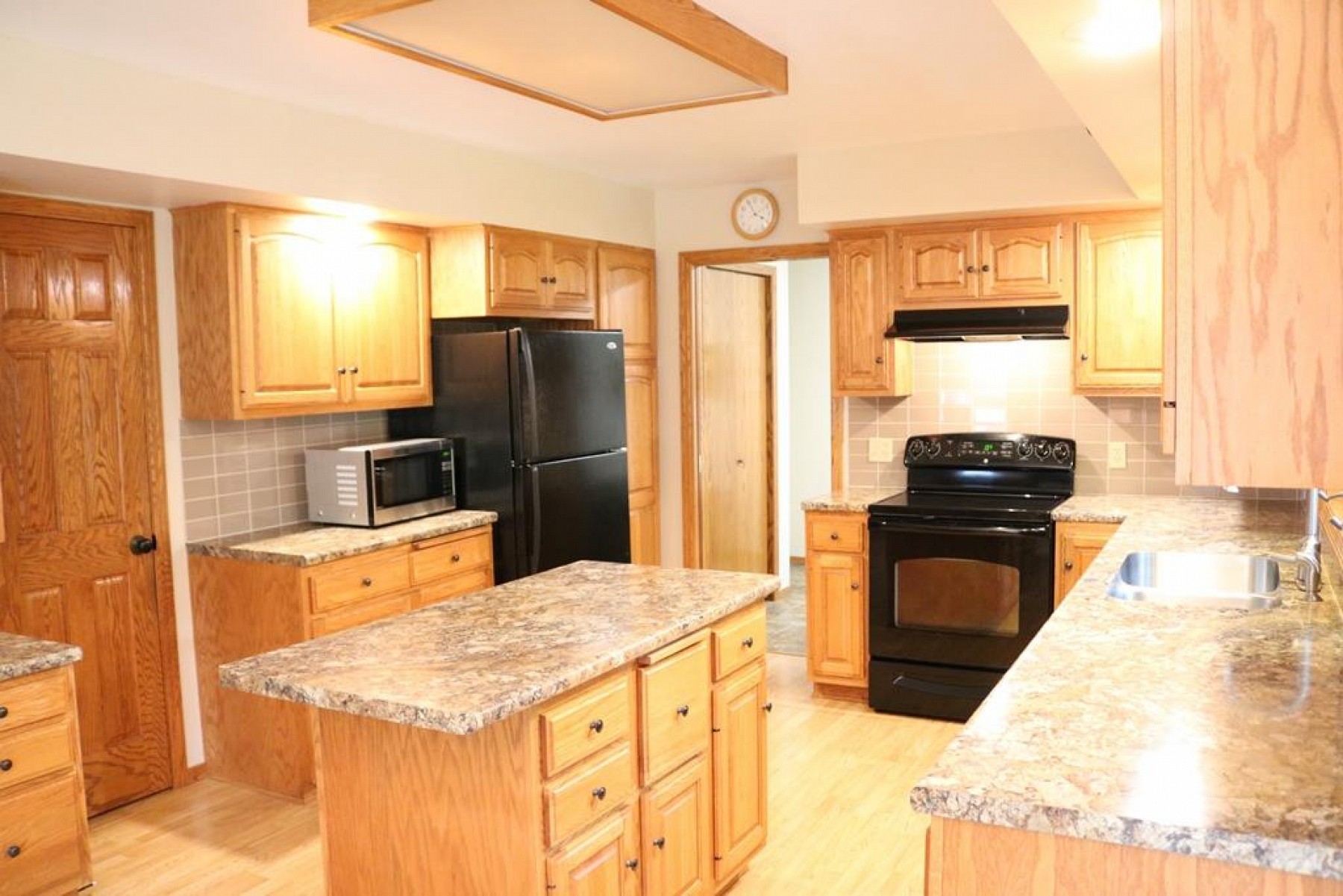 120 Pine Ridge Road, Brookings, SD 57006