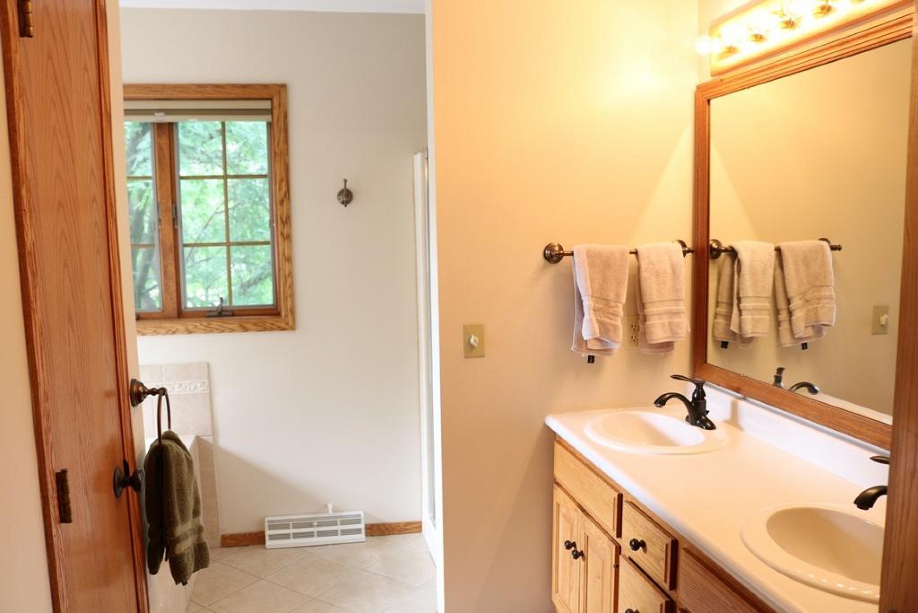 120 Pine Ridge Road, Brookings, SD 57006